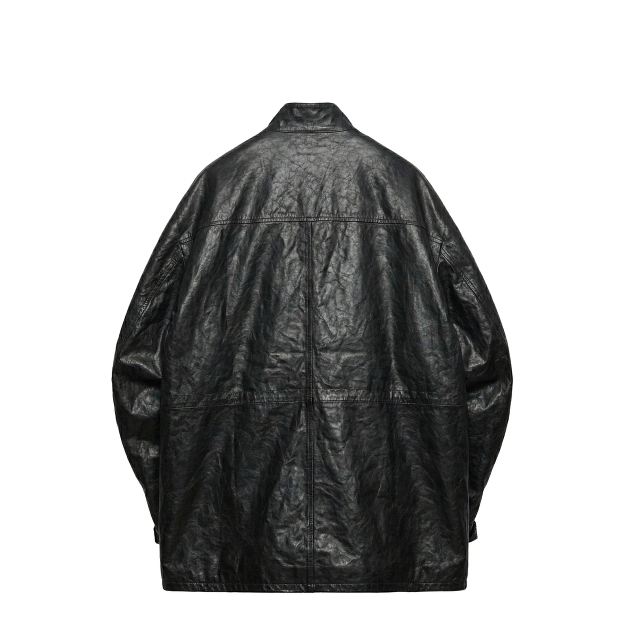 Peacoat in black antiqued leather