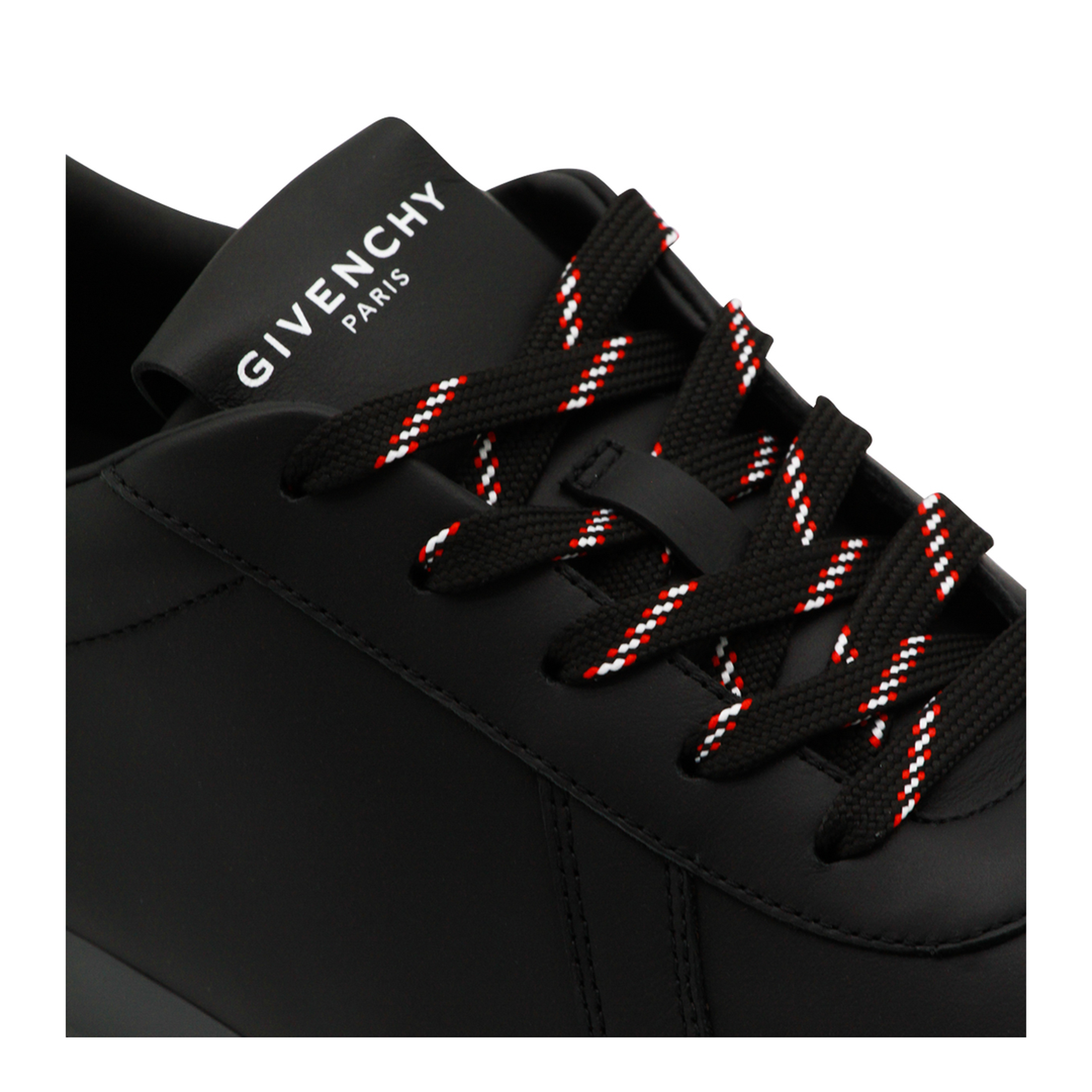 Glide Sneaker