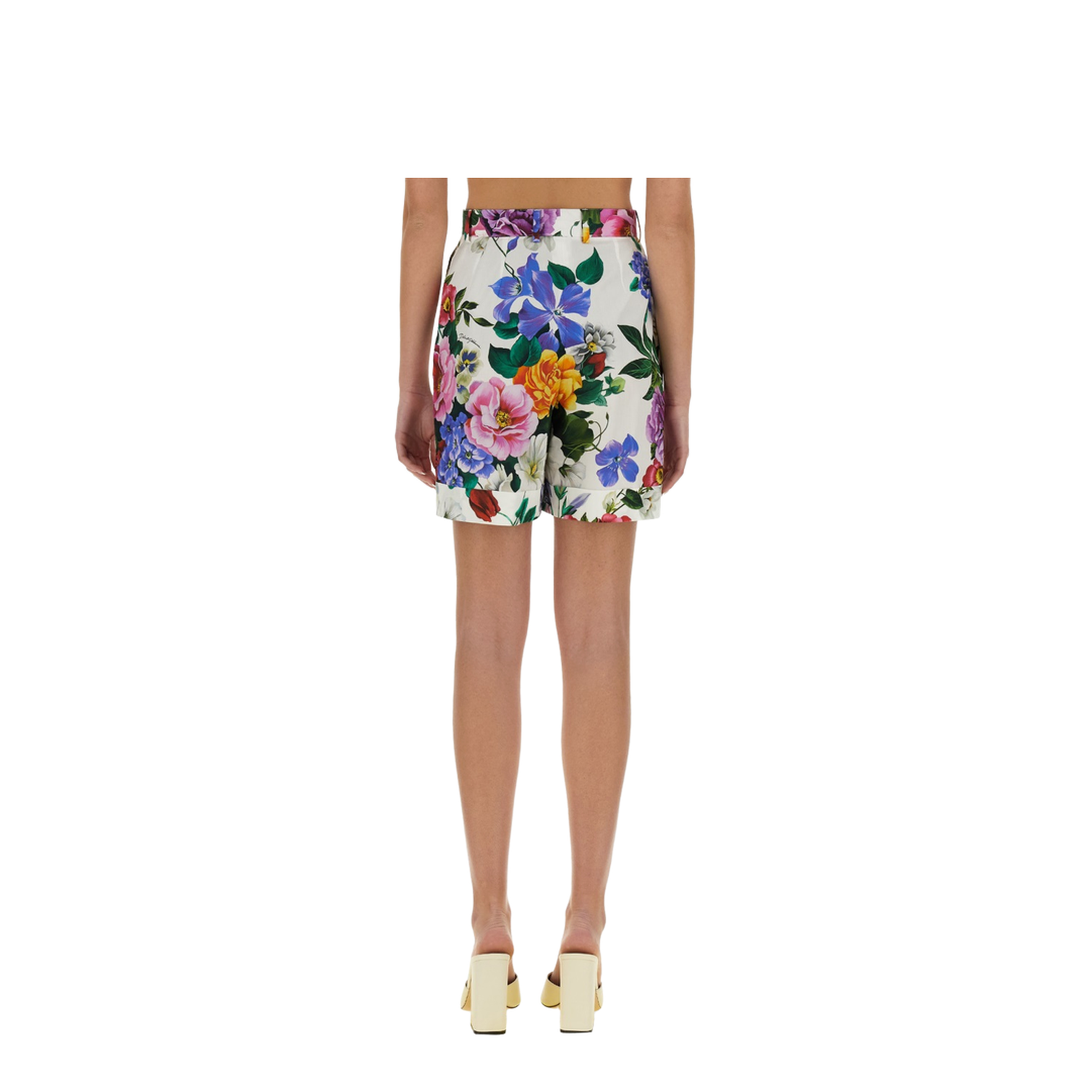 Shorts White