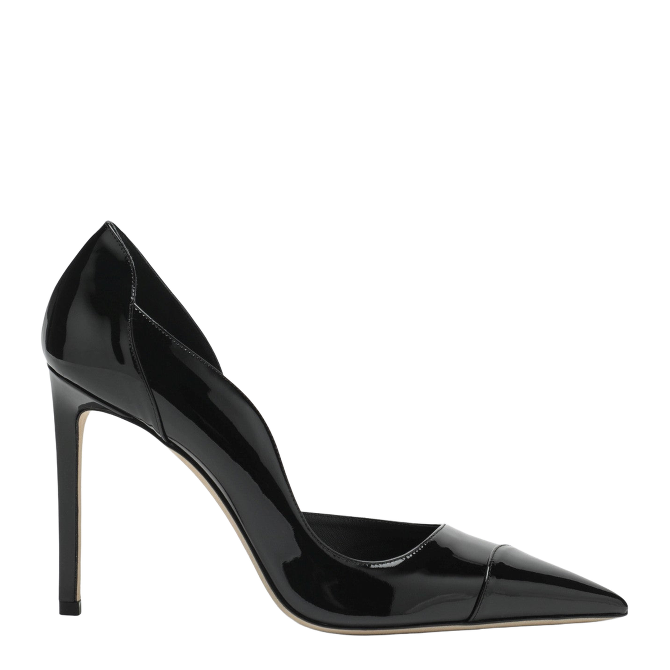 Pumps in Black Patent Leather
