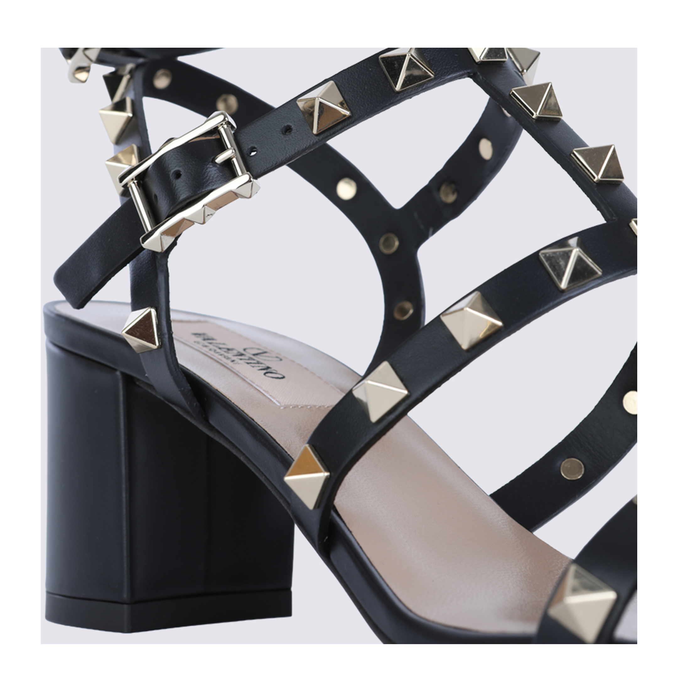 Rockstud Calfskin Leather Sandals with Studs in Black
