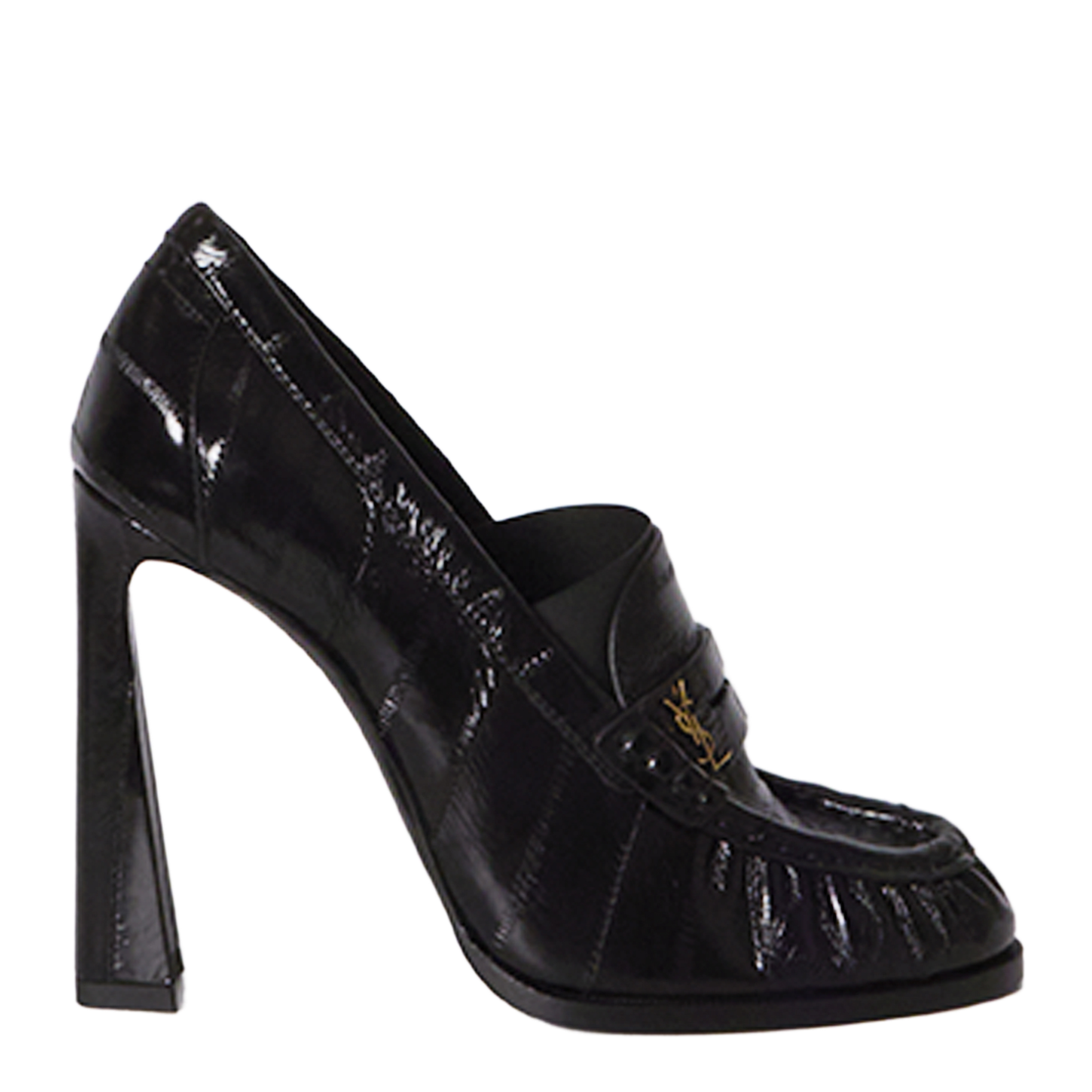 Loafer Pumps in Eel Skin