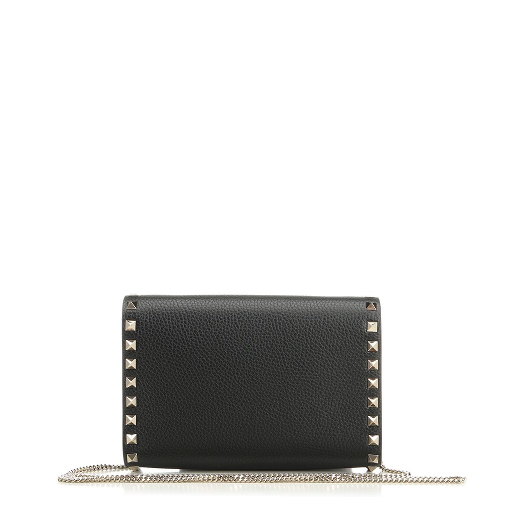 Rockstud Grainy Calfskin Wallet On Chain - Black
