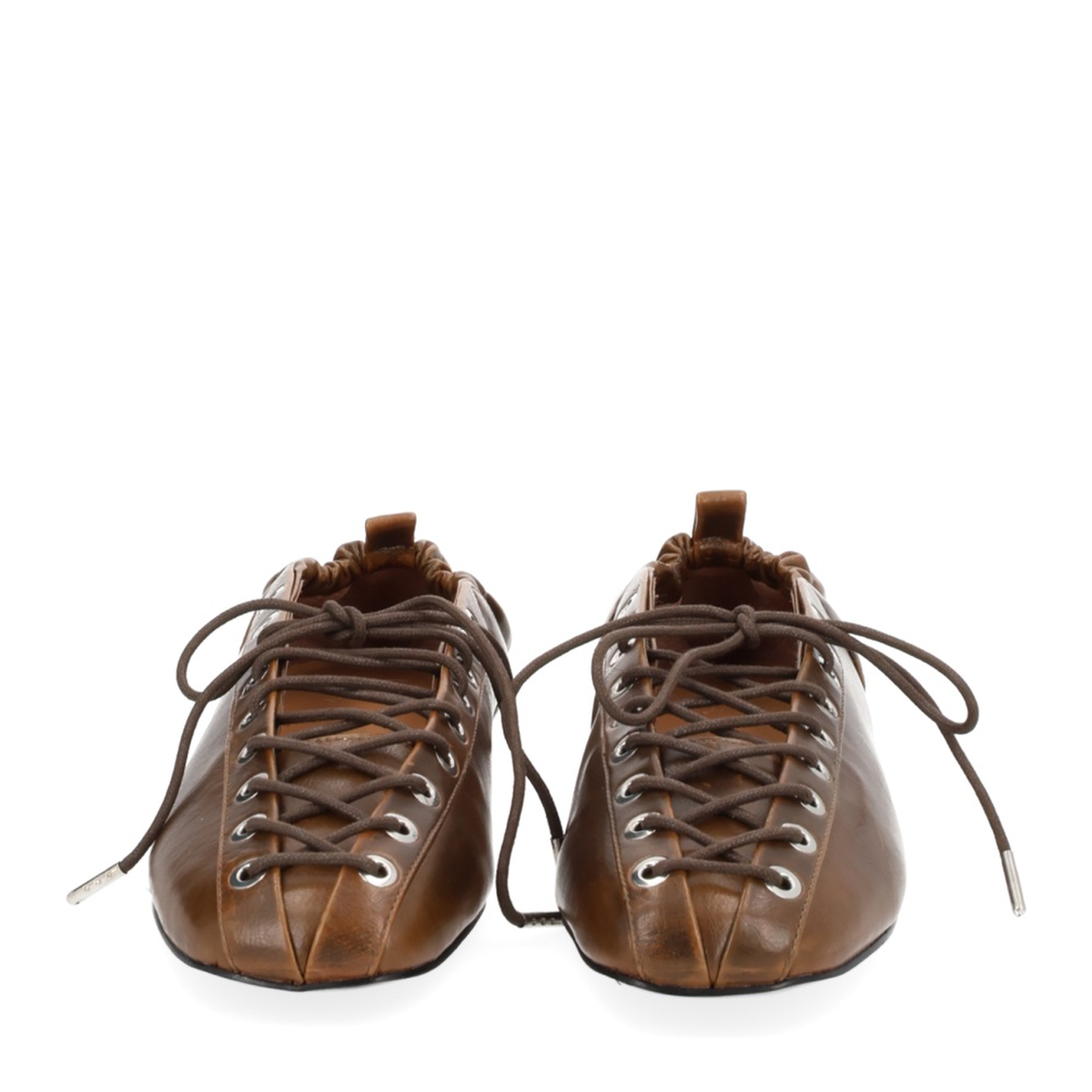 Ballerina with Laces