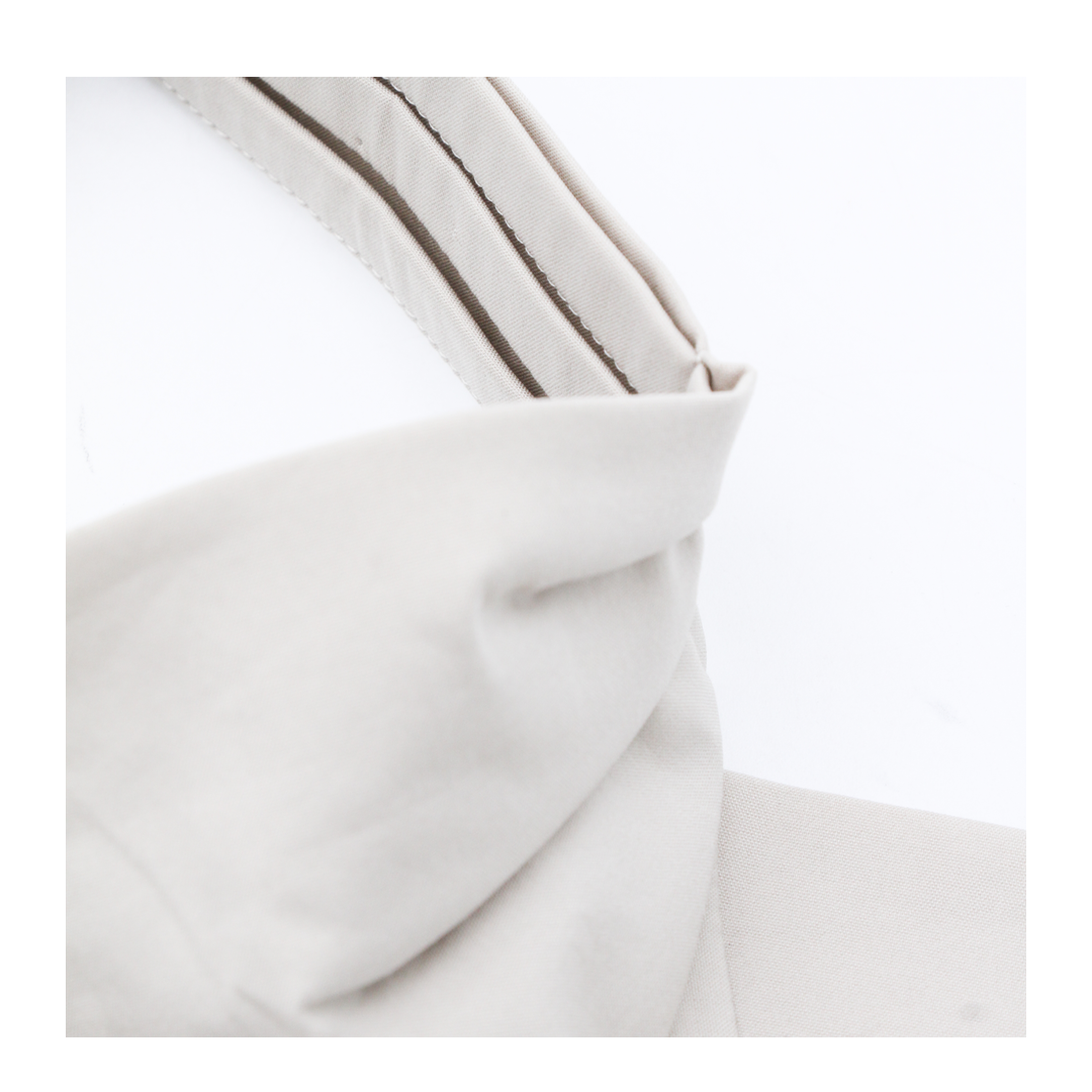 Scarfs Stony Ground in Gray