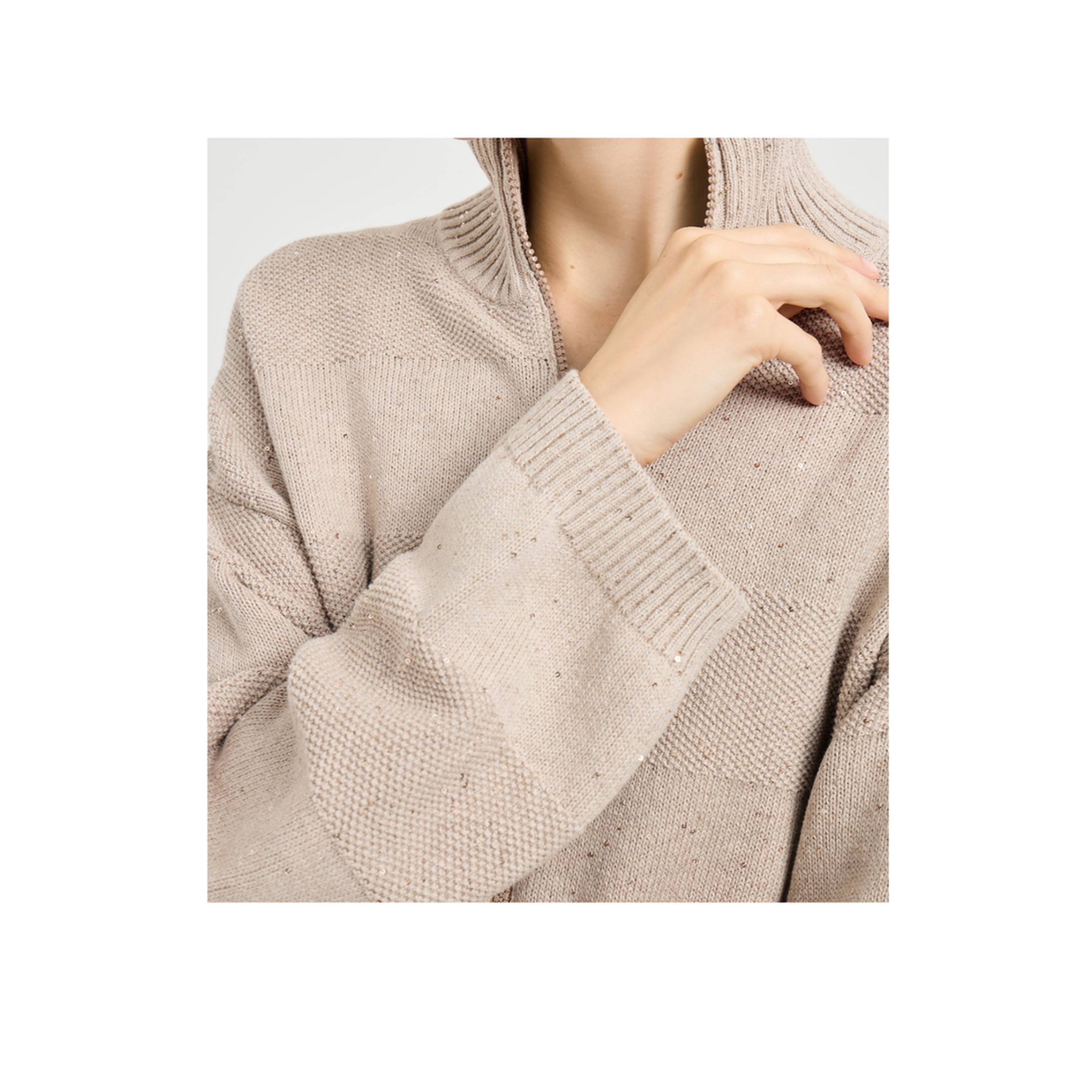 Sweaters in Natural