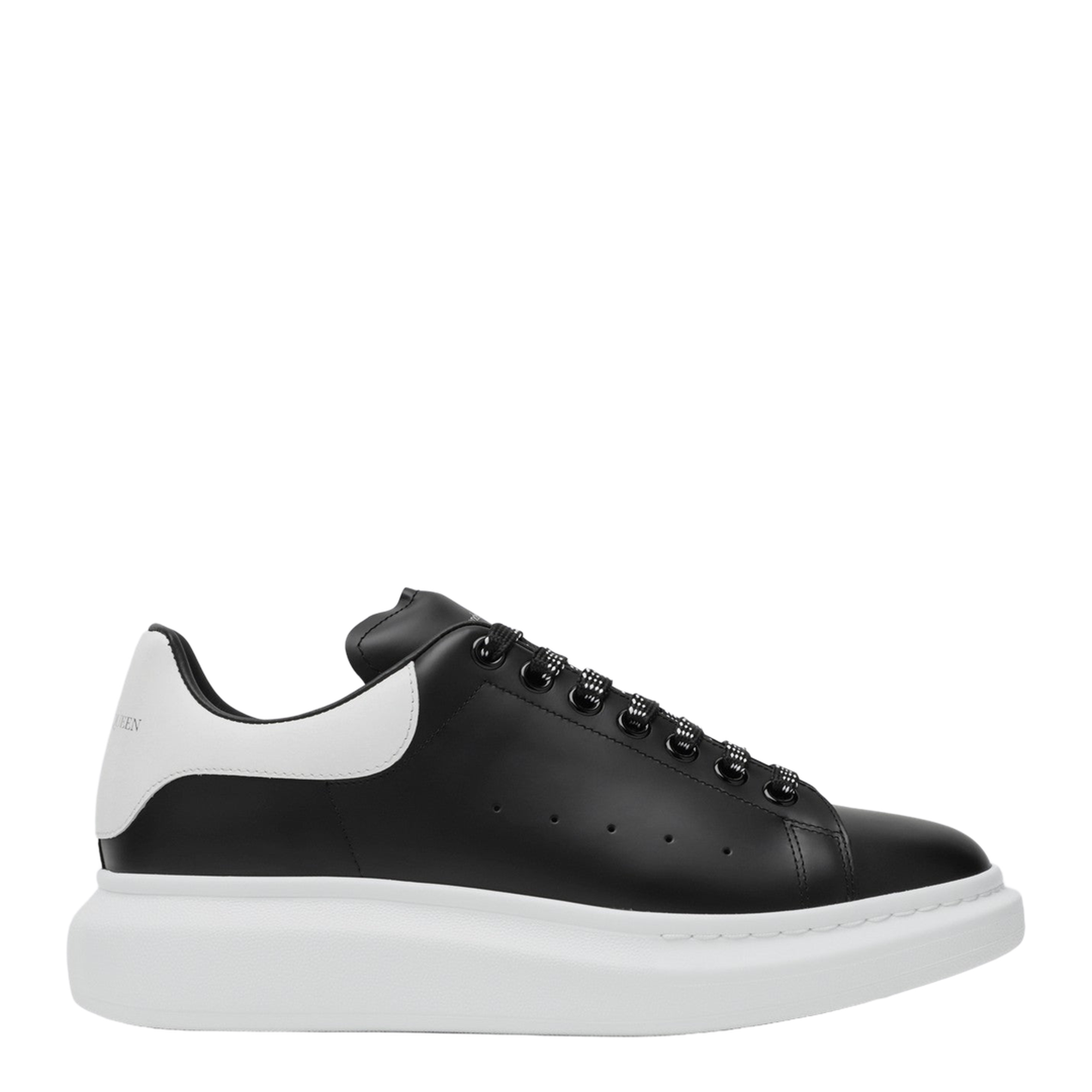 Oversized Sneaker