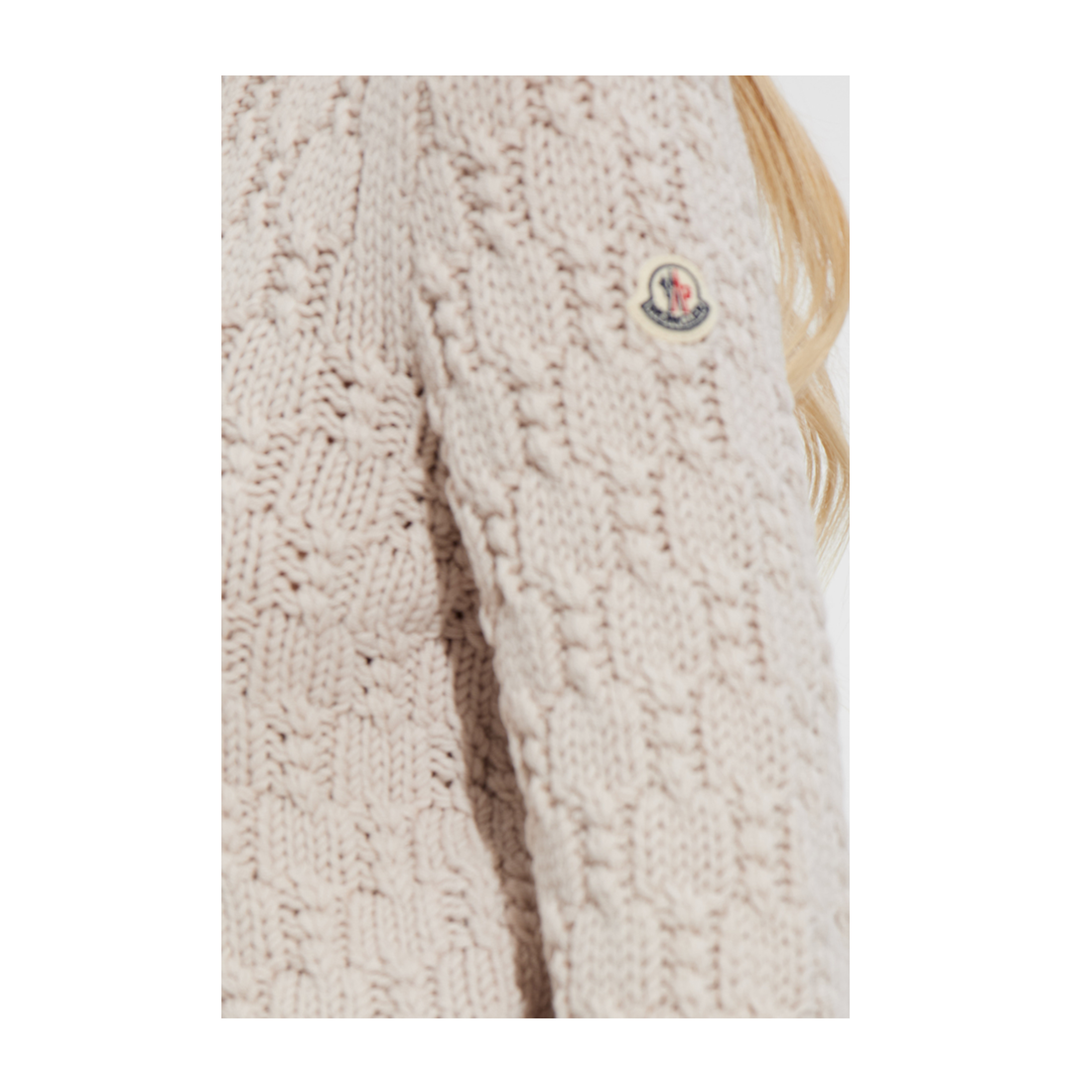 Knitted Sweater White