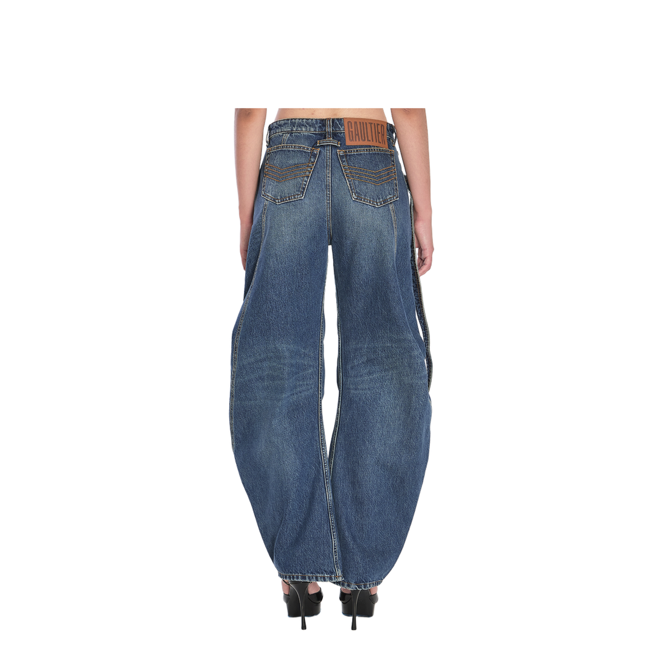 Strap jeans in denim