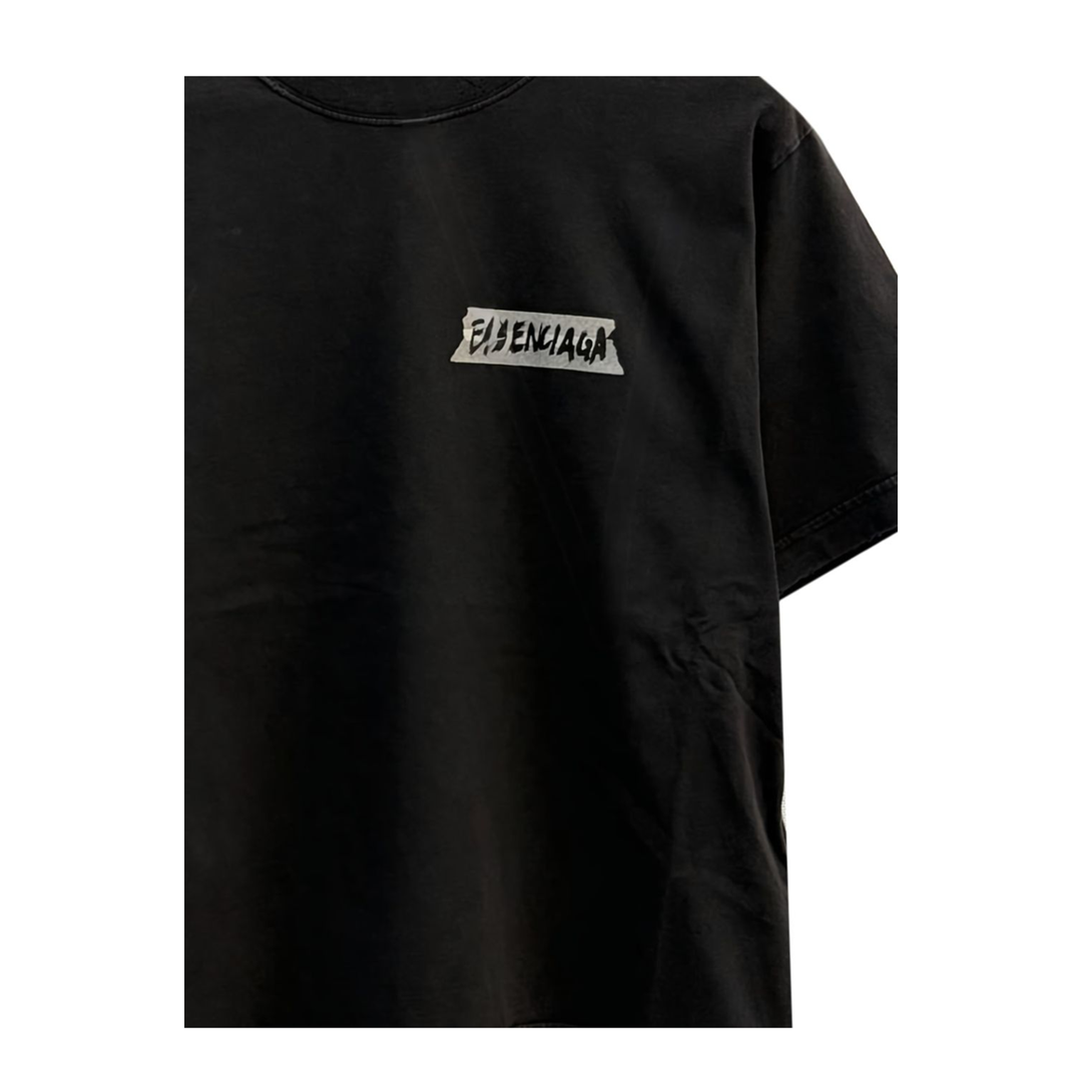 T-shirt with logo