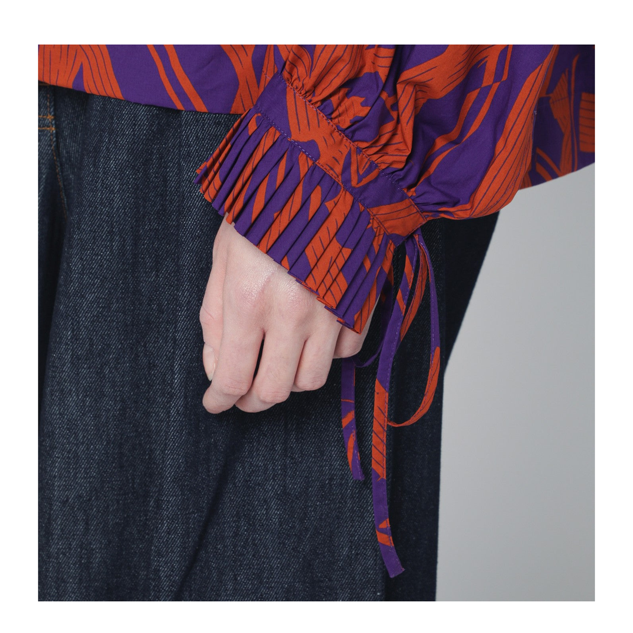 Loose Shirt with Ruffle Details and Crushed Stripe Print