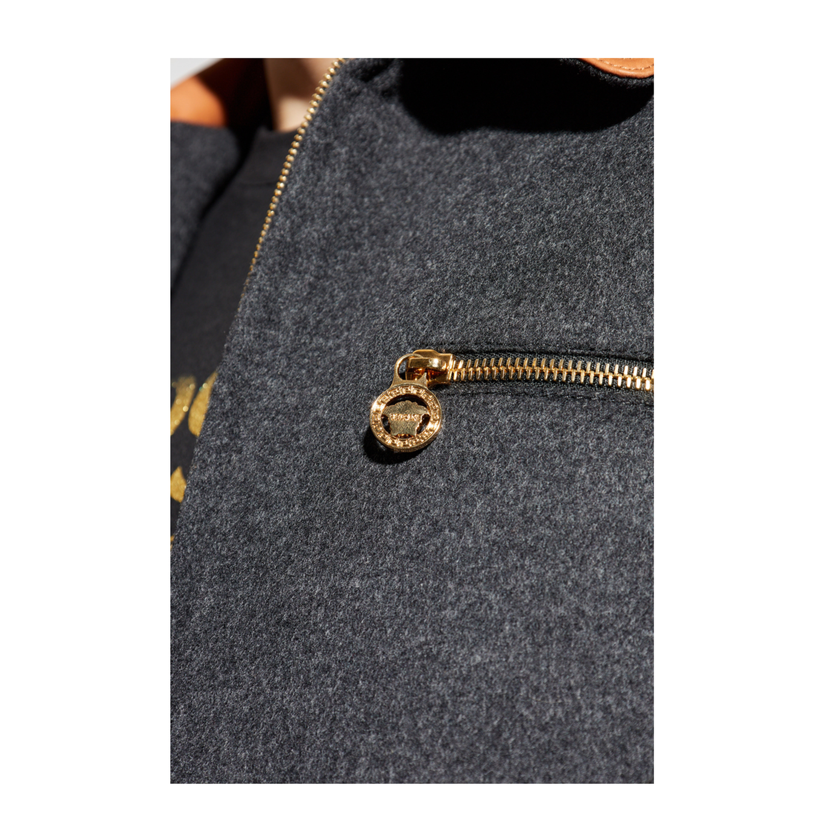 Jacket with leather collar