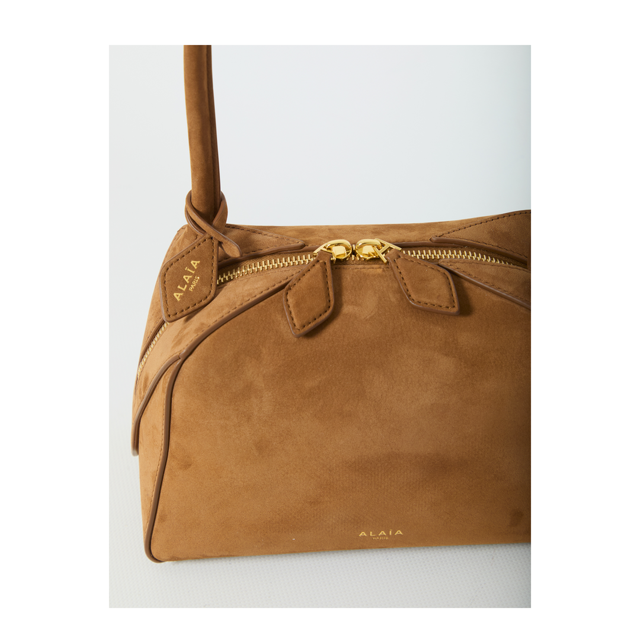 MAYFEYR - Alaia - Nabuck Le Bouledogue Bag Small - AA1L1012CA214731