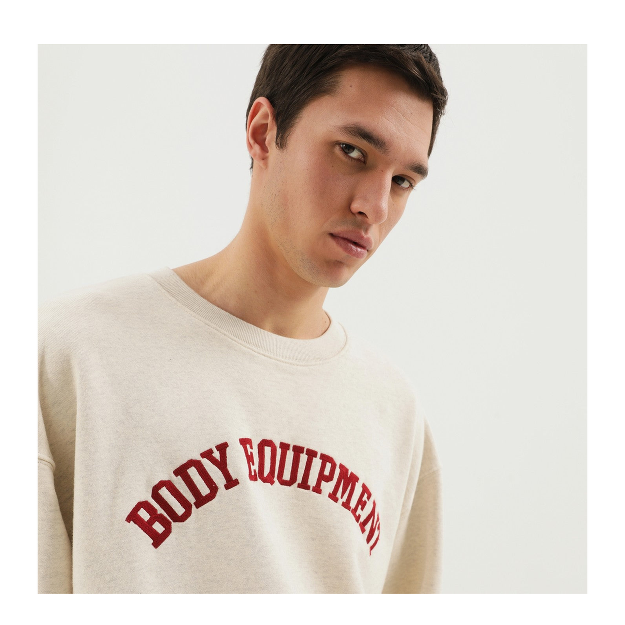 MAYFEYR - 1989 STUDIO - White Body Equipment Crew Neck Sweatshirt - F04MMB003FLE0014100