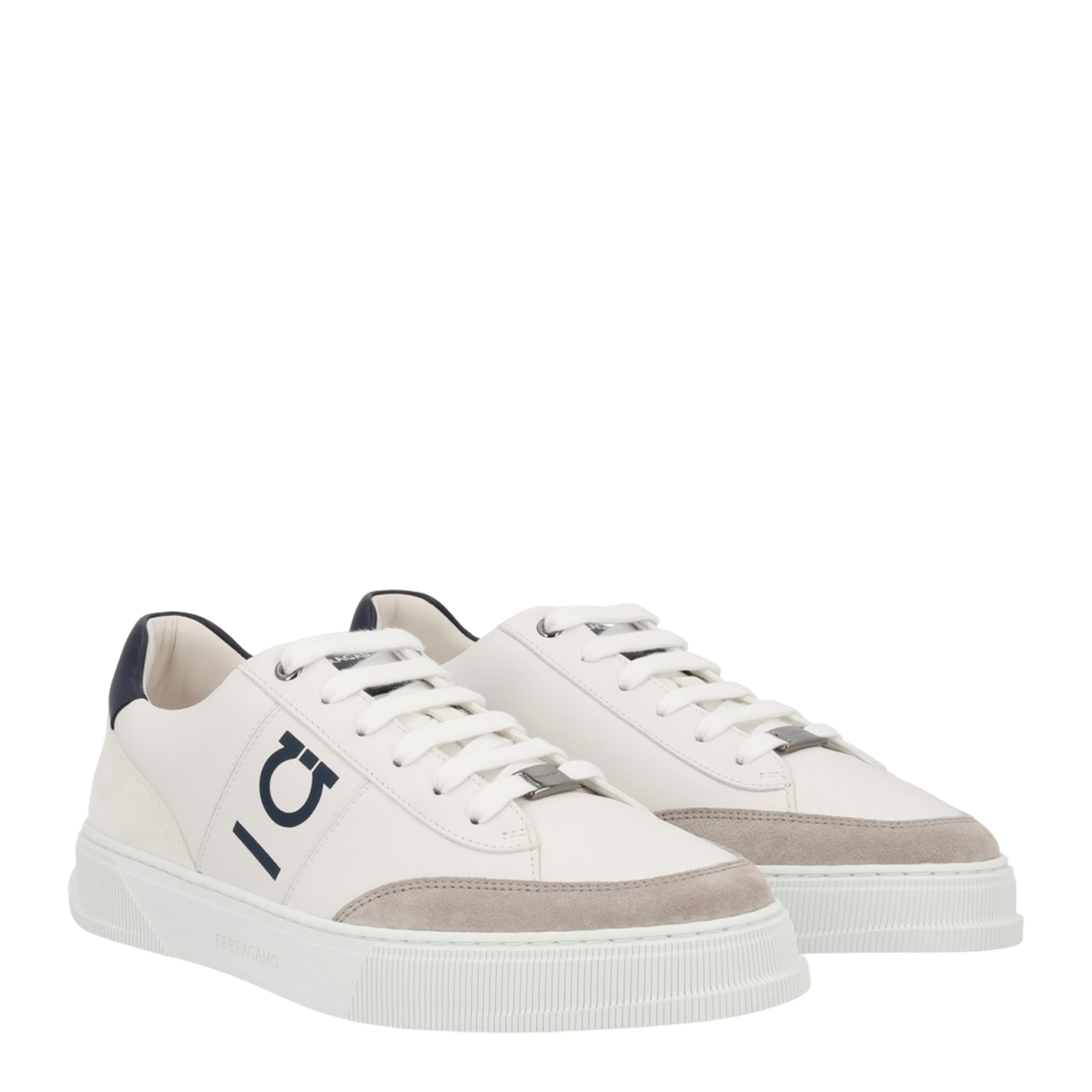 Bos Taurus Sneaker in White