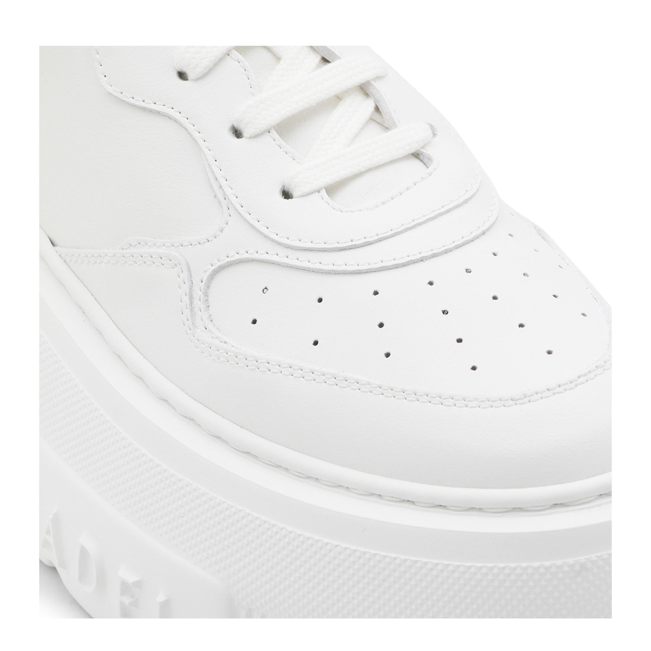 Sneakers White