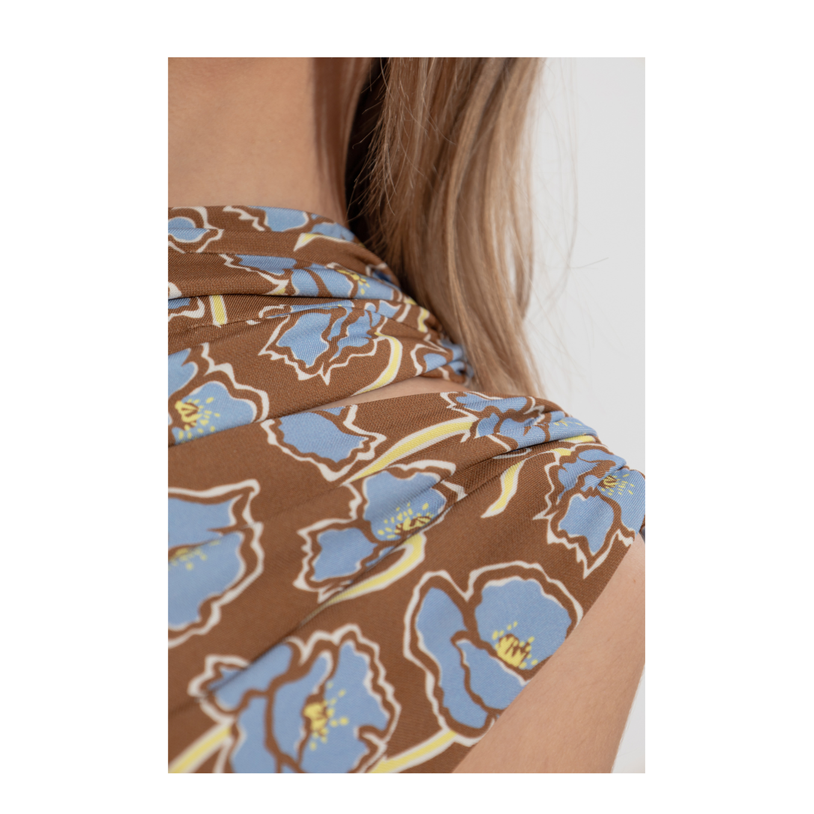 One Shoulder Dress in Multicolor Fabric
