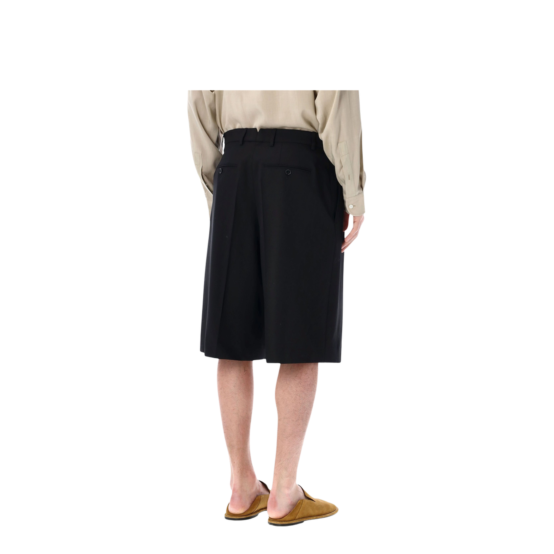 Black Pleated Bermuda Shorts in Cotton