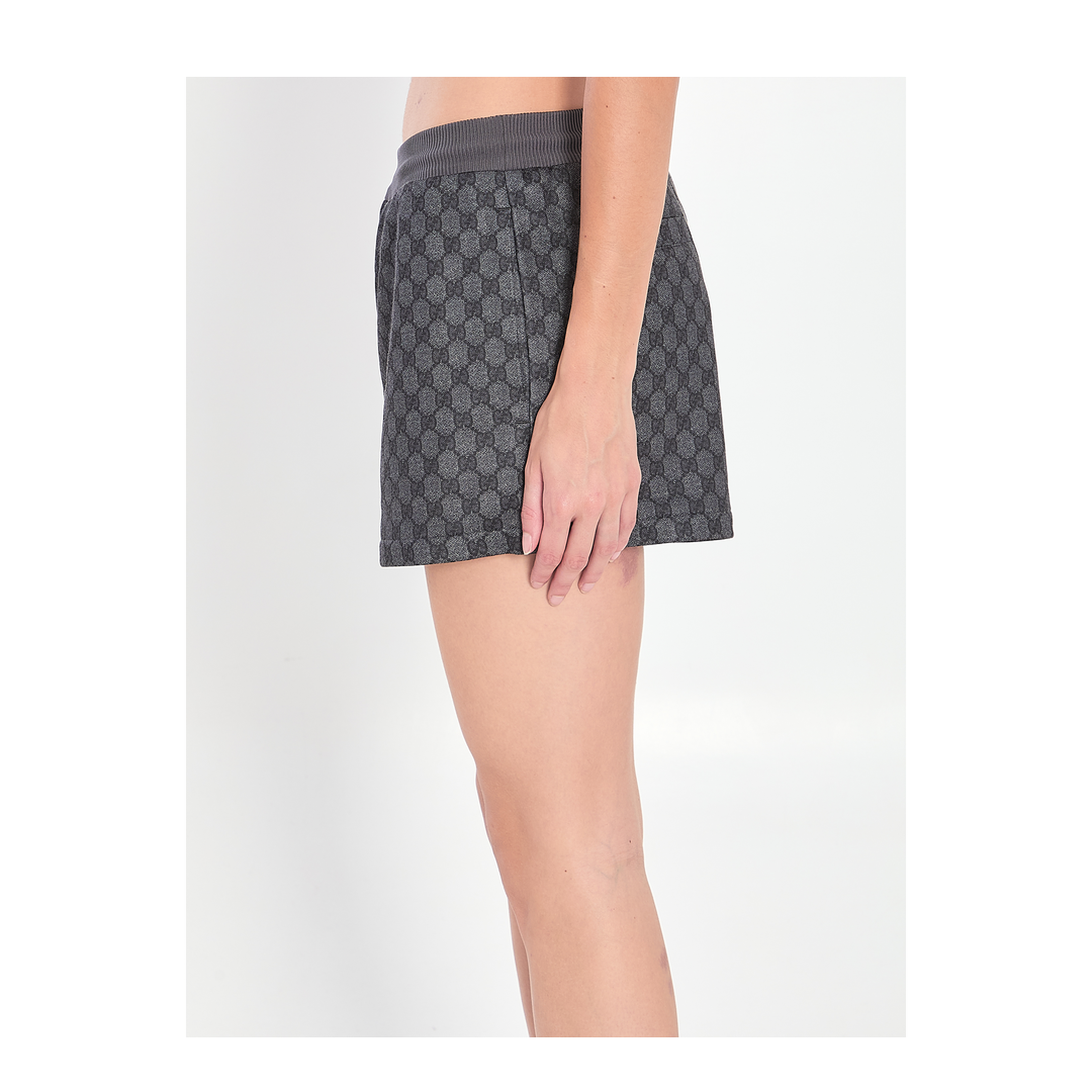 GG Shorts