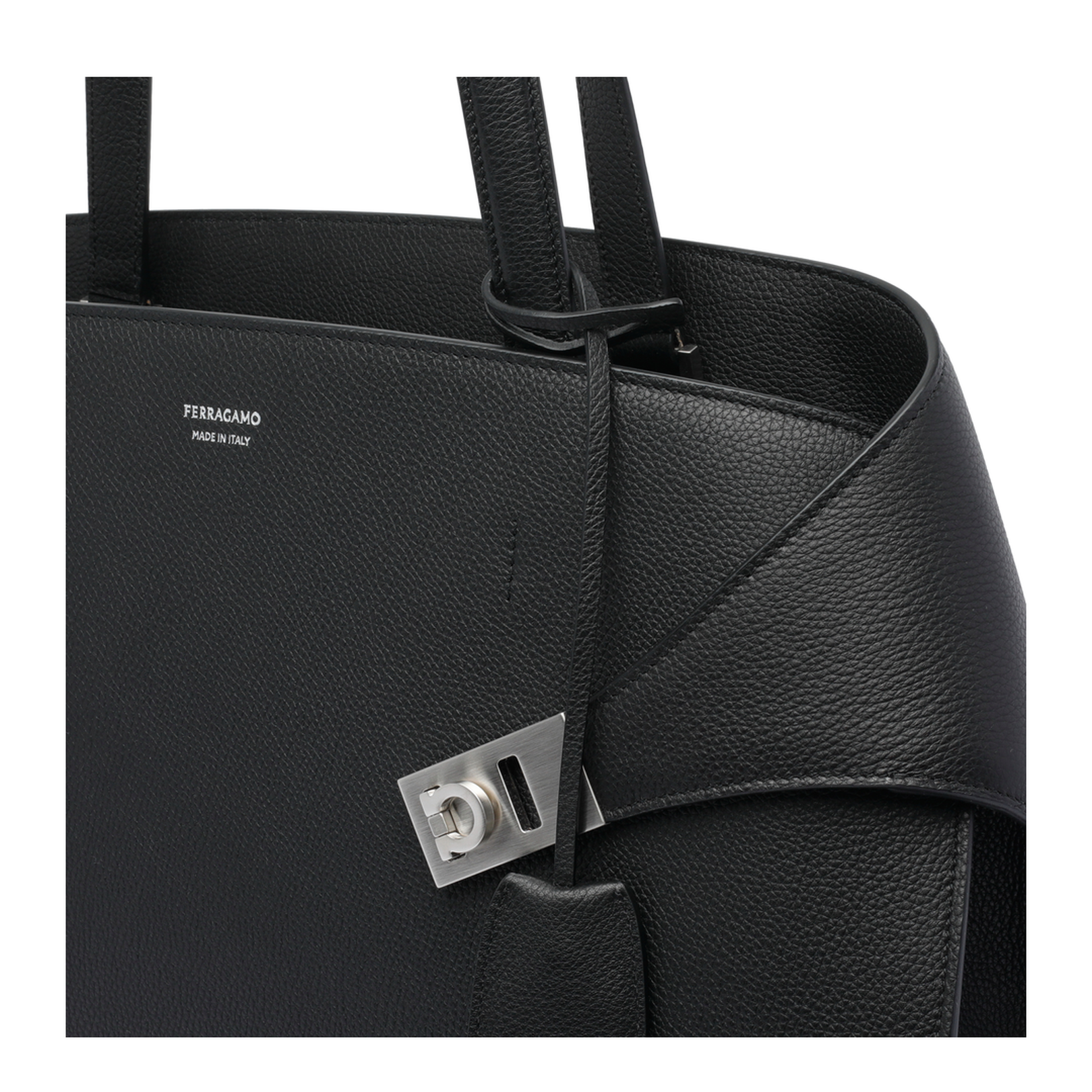 Hug Shoulder Bag in Black