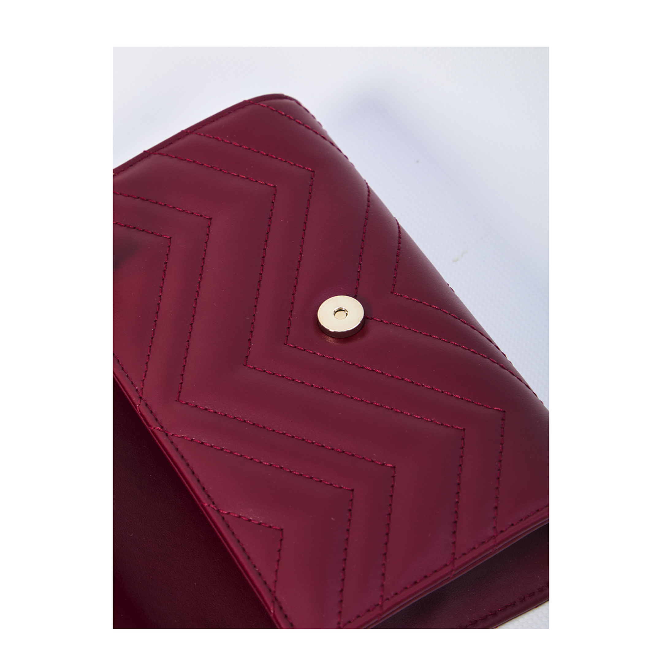 Wallet on Chain in Rosso Ancora Red Leather