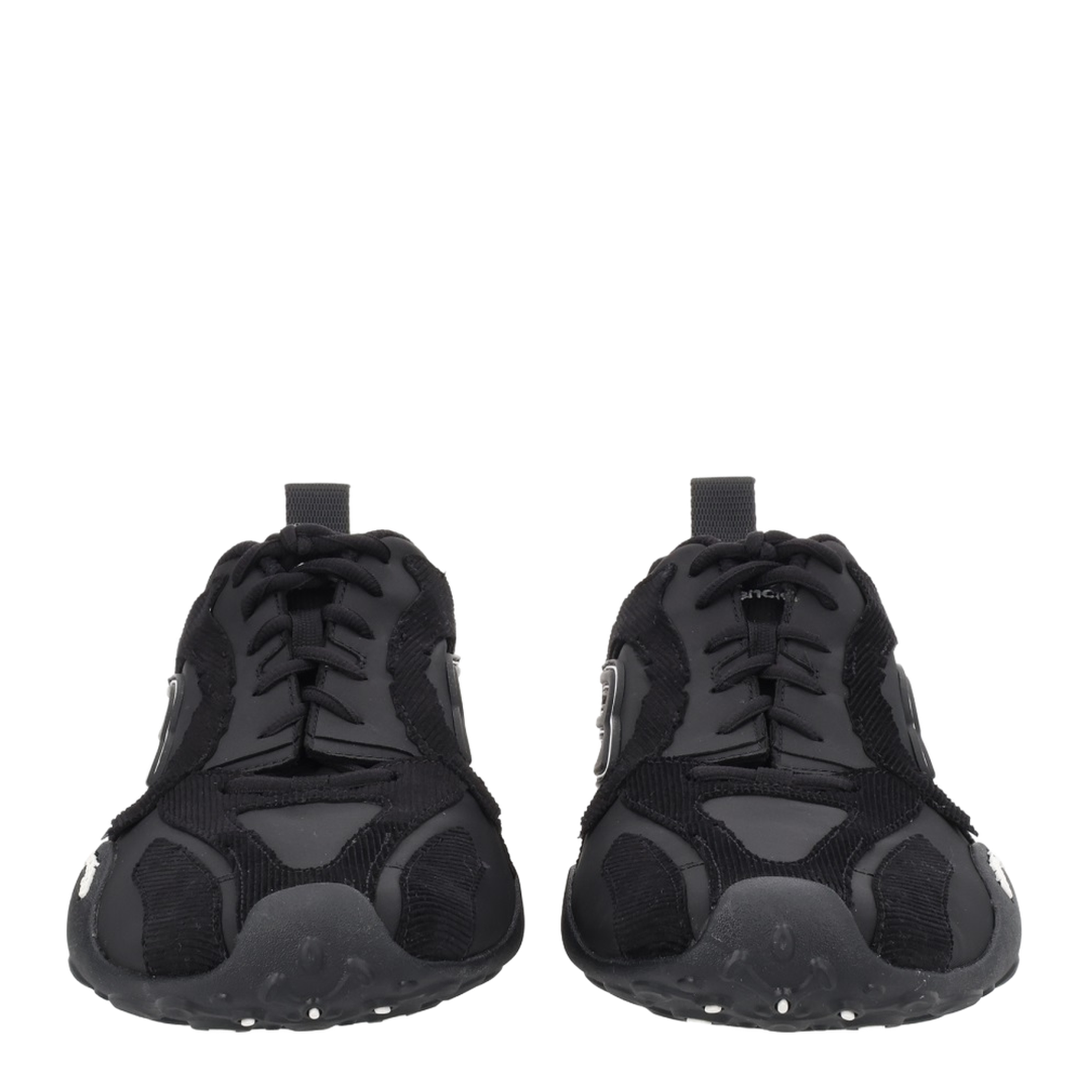 Monday Ultra Black Sneakers