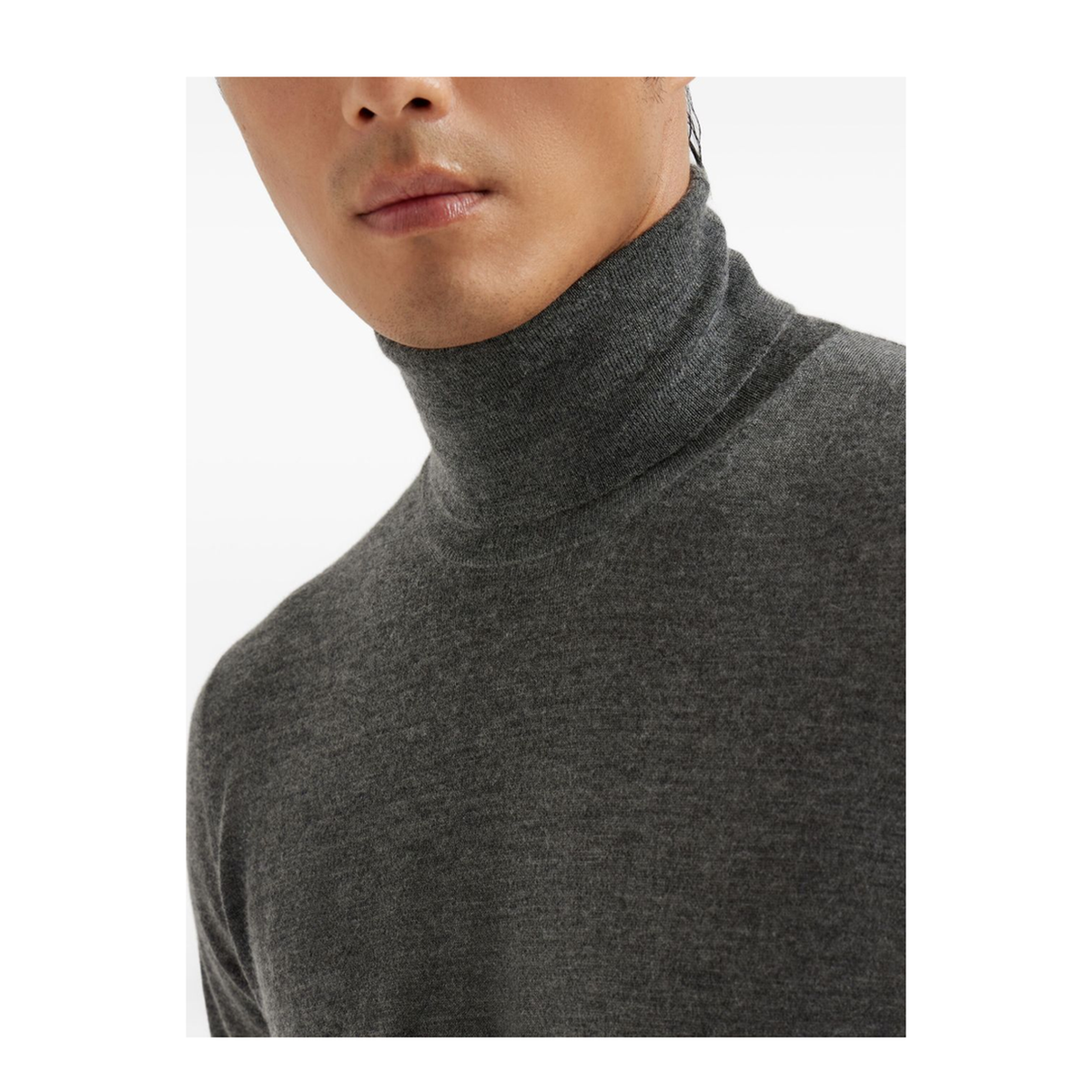 Lightweight Turtleneck Cashmere and Silk Sweater