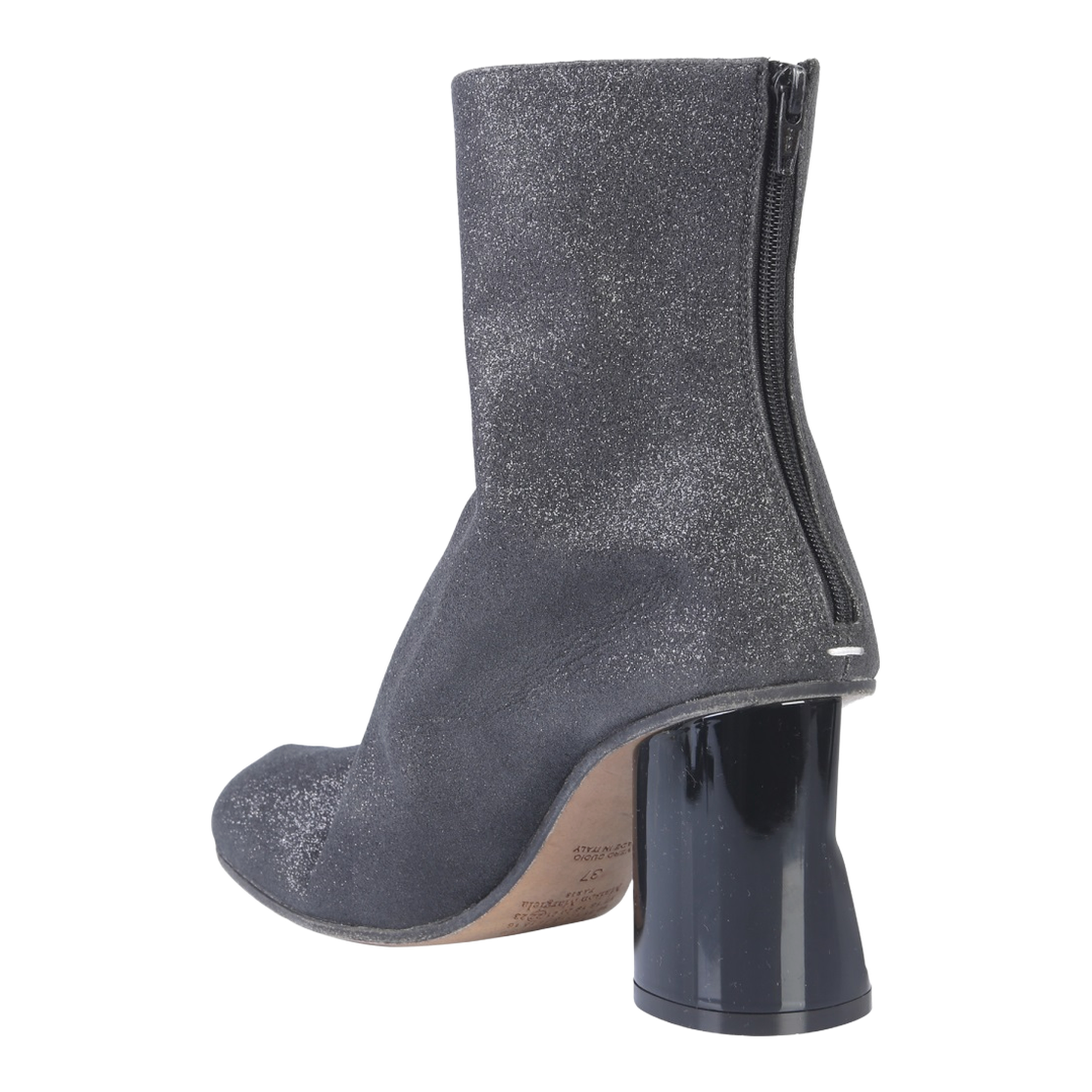 Boot with Crushed Heel