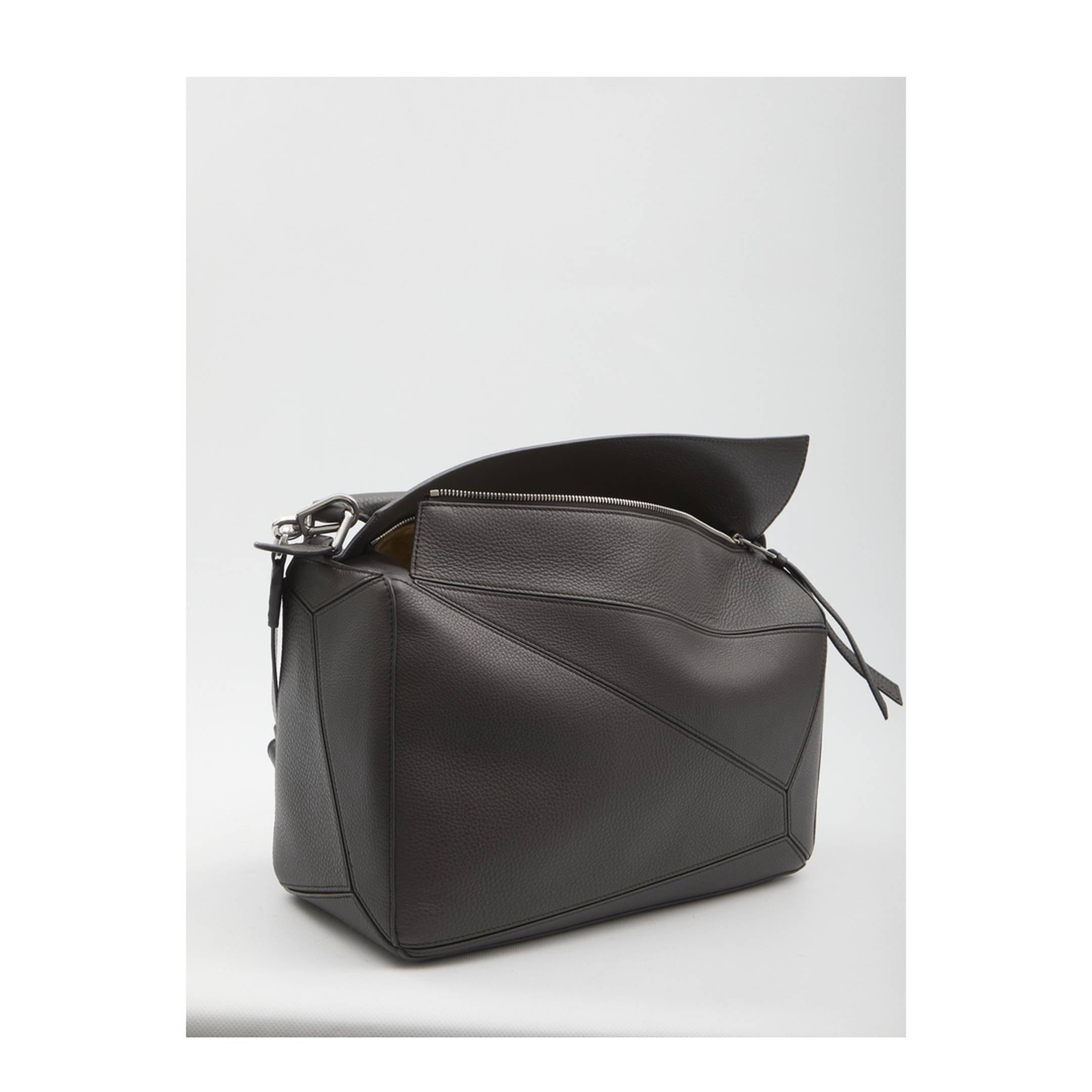 Large Puzzle Bag in Supple Grained Calfskin Brown