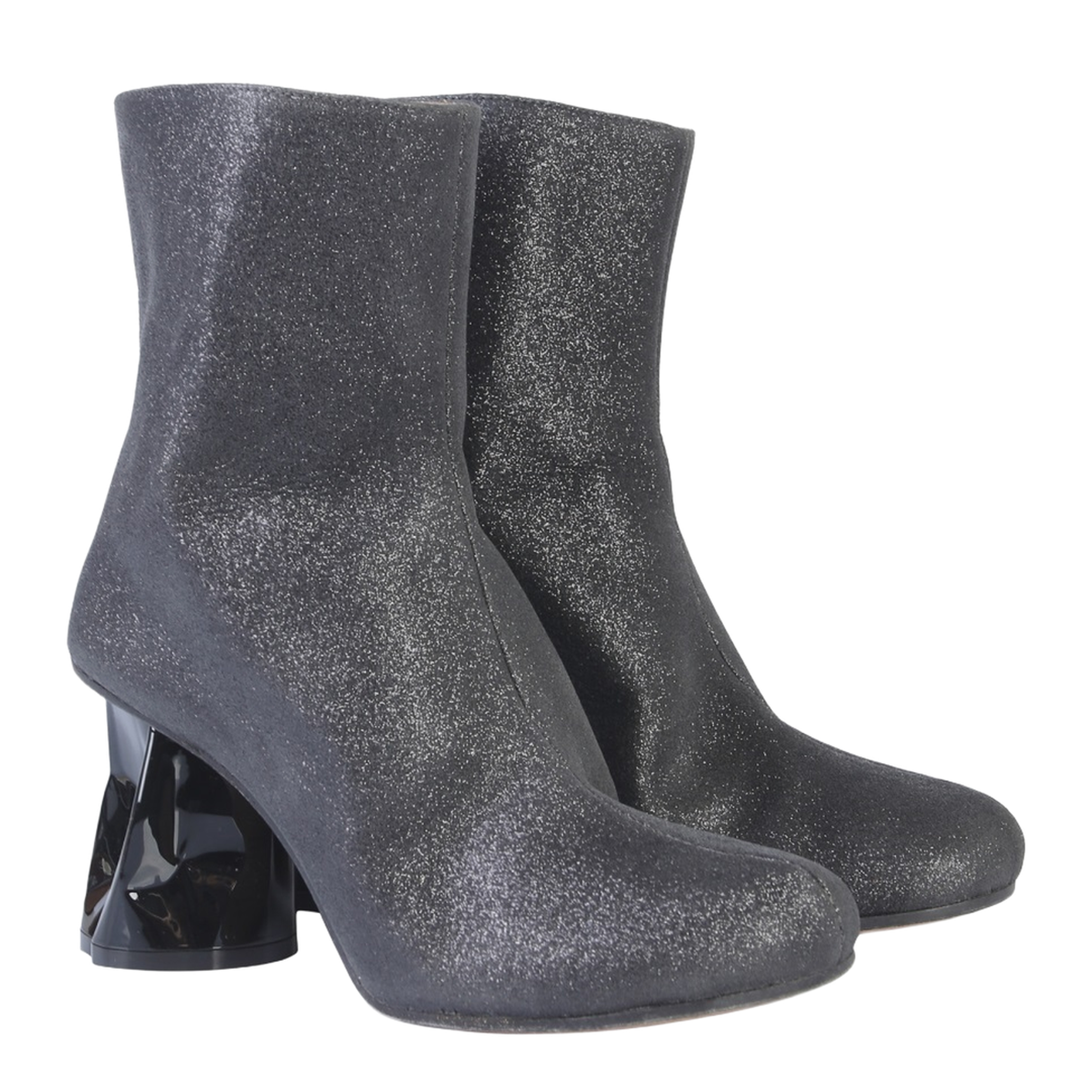 Boot with Crushed Heel