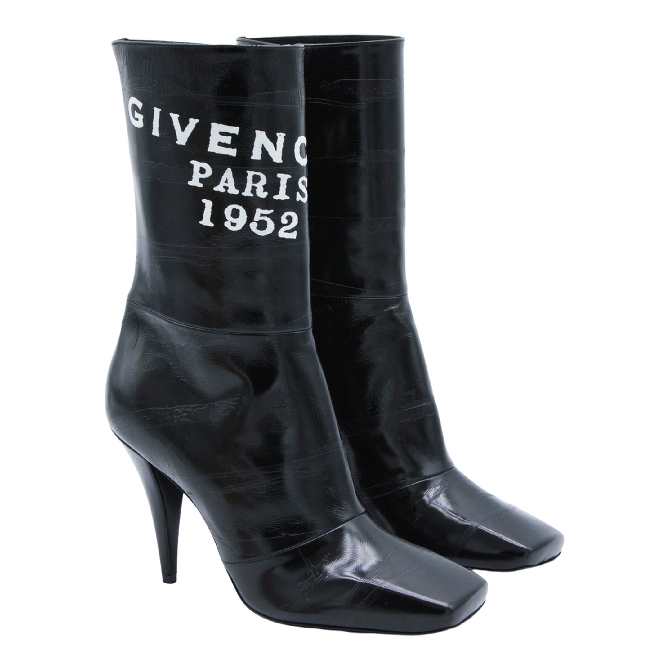 Leather Boots In Black