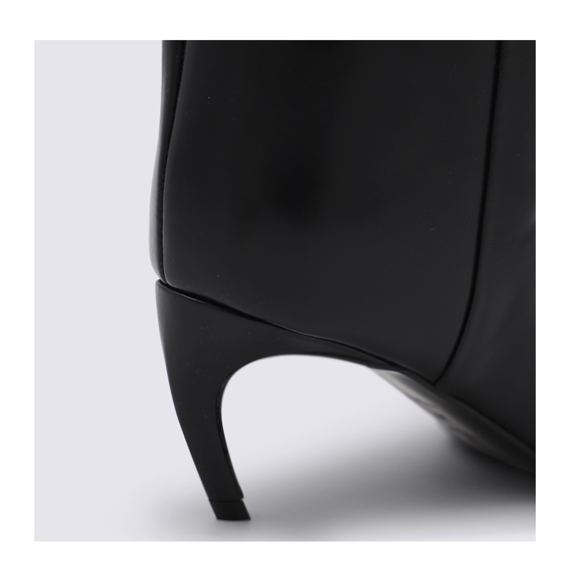 Black Lea Boots