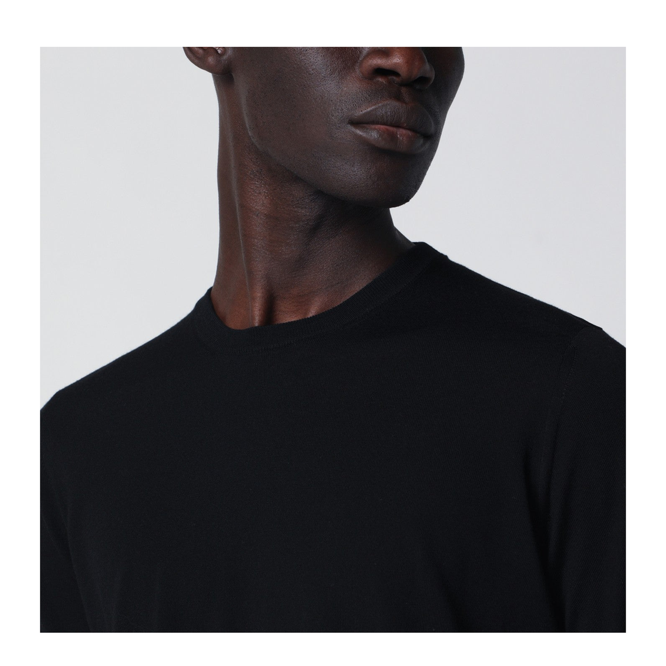 MAYFEYR - Drumohr - Black Wool Crew Neck Sweater - D0D103WO690