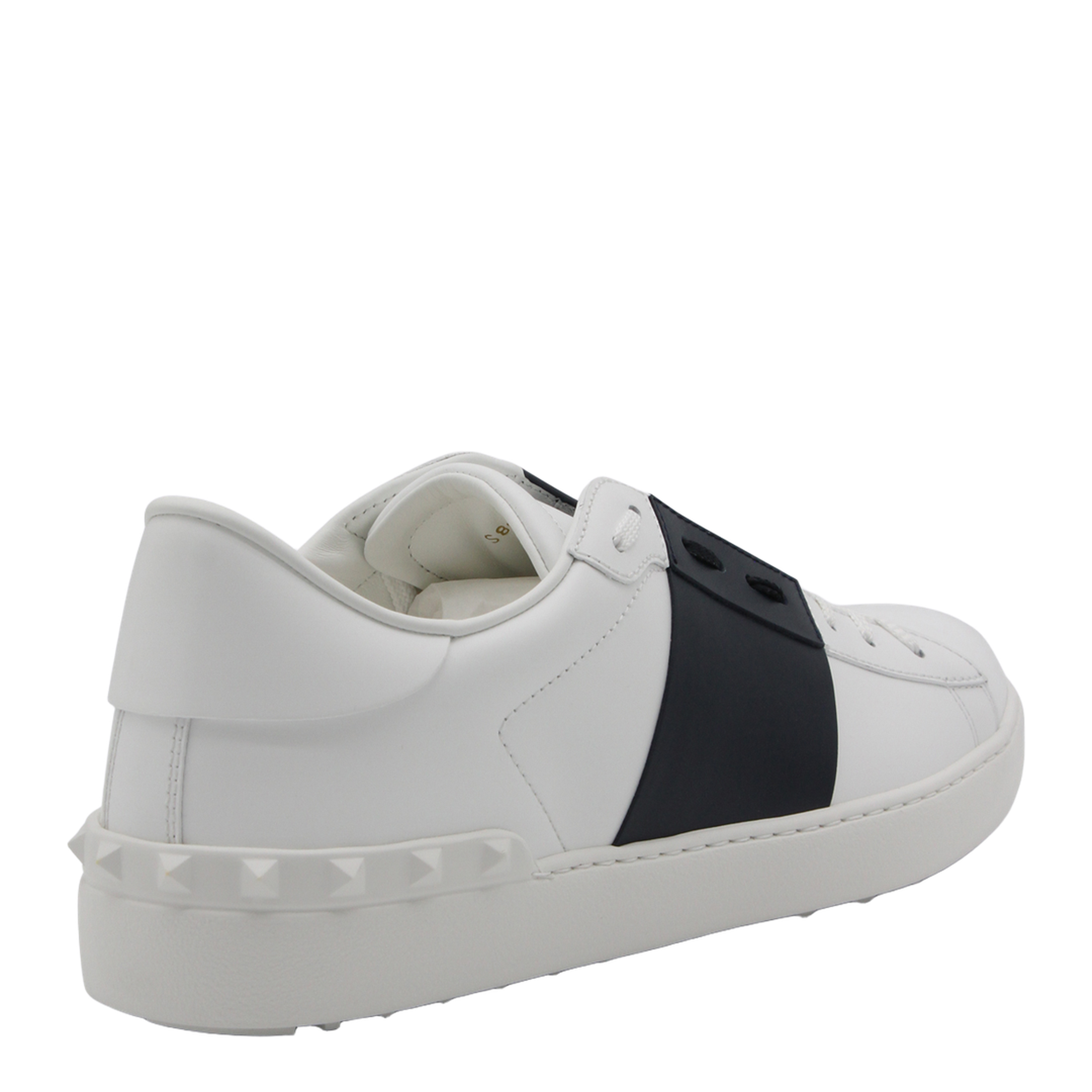 Open Sneakers