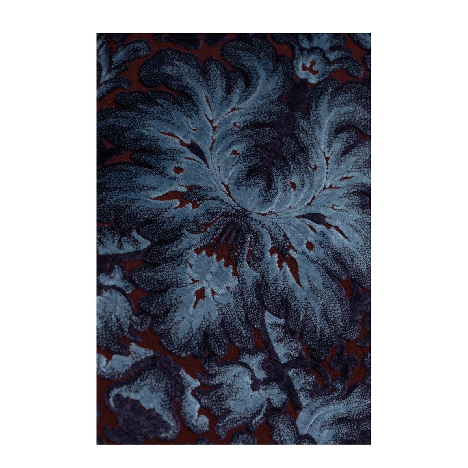 Skirt with a velvet finish