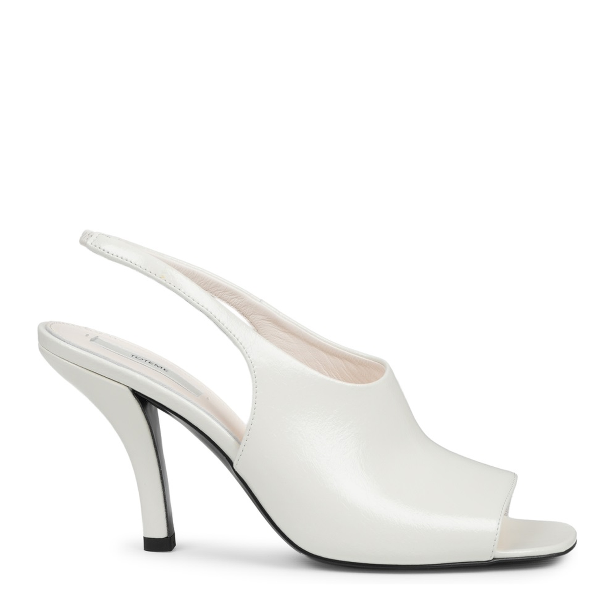 Main With Heel White