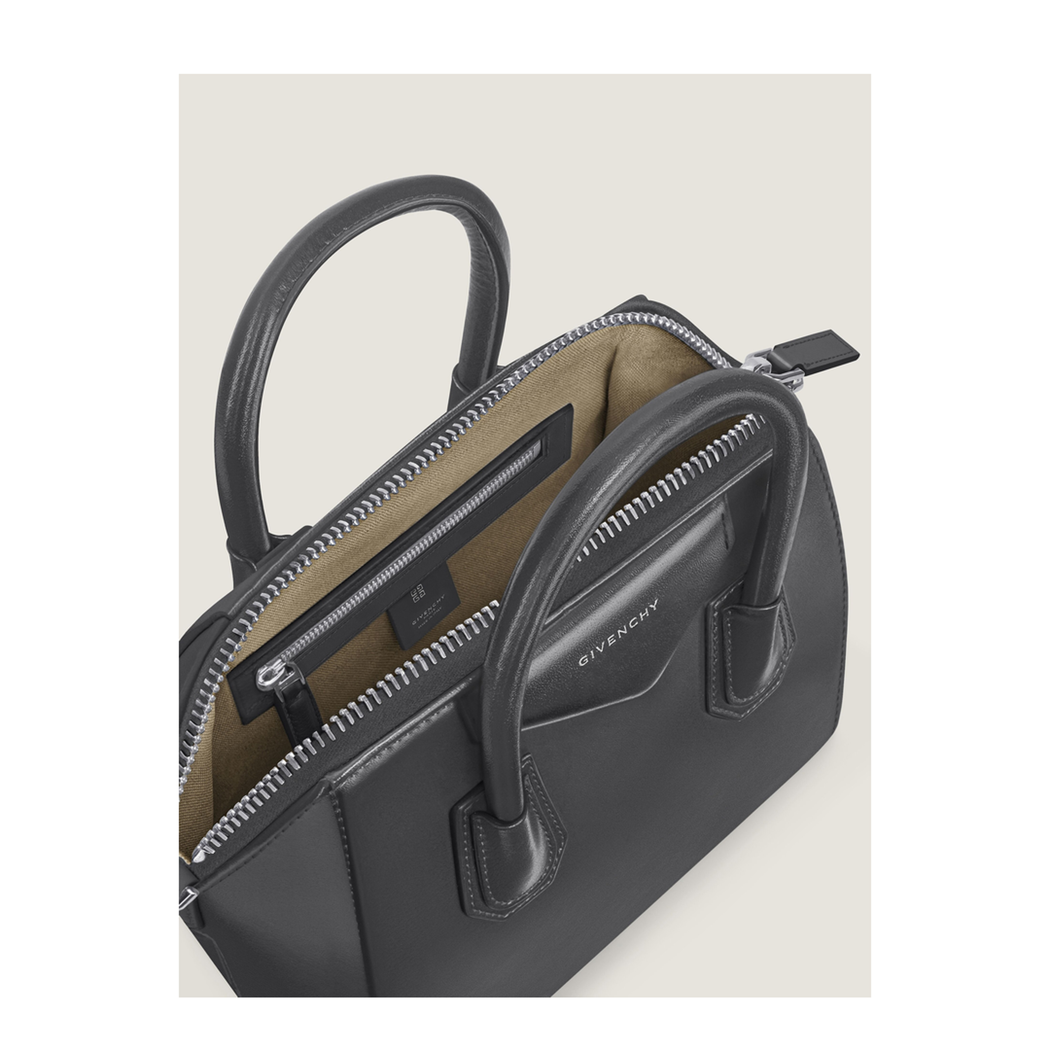 Antigona Small Leather Handbag - Dark Grey