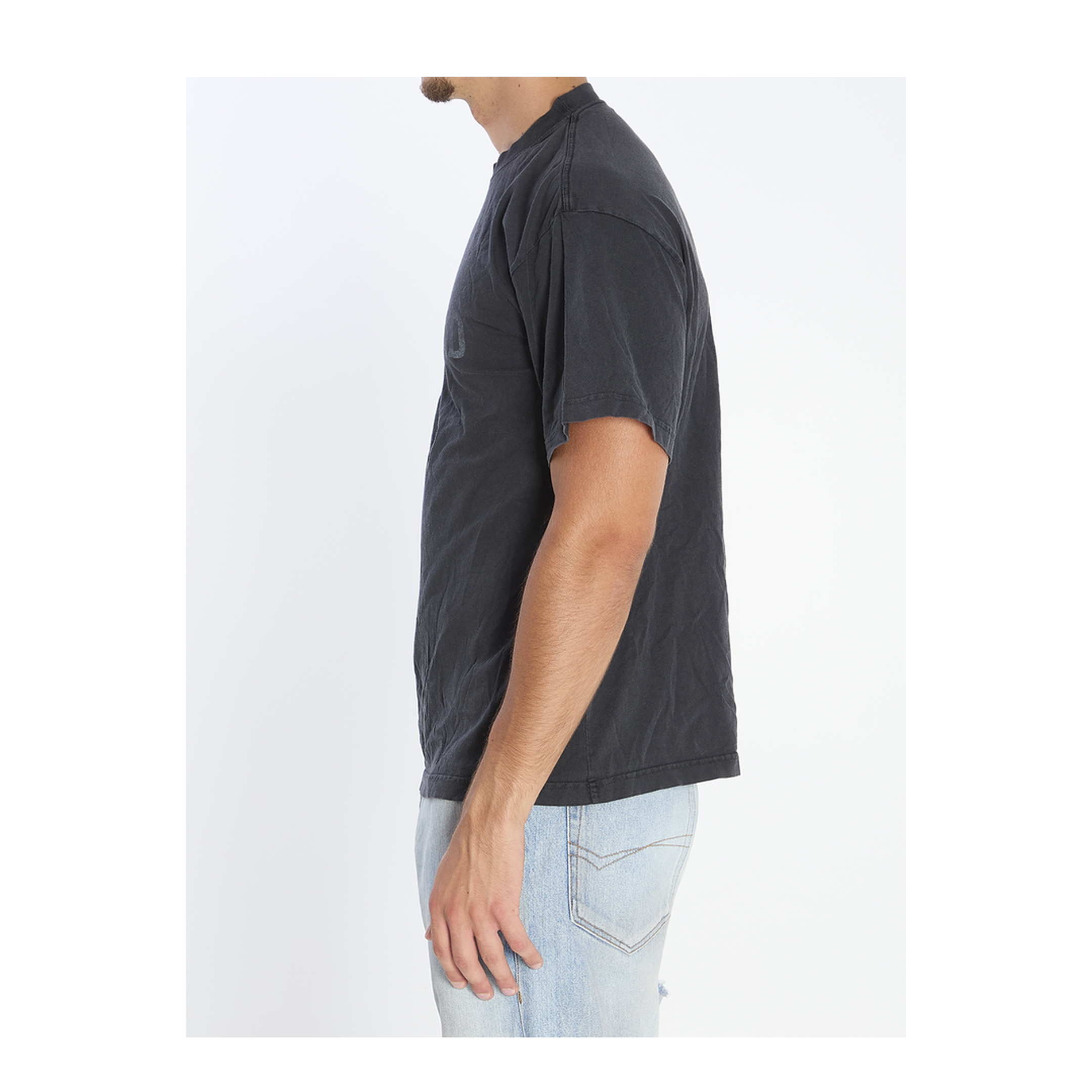 Standard T-Shirt Regular Fit in Black Faded