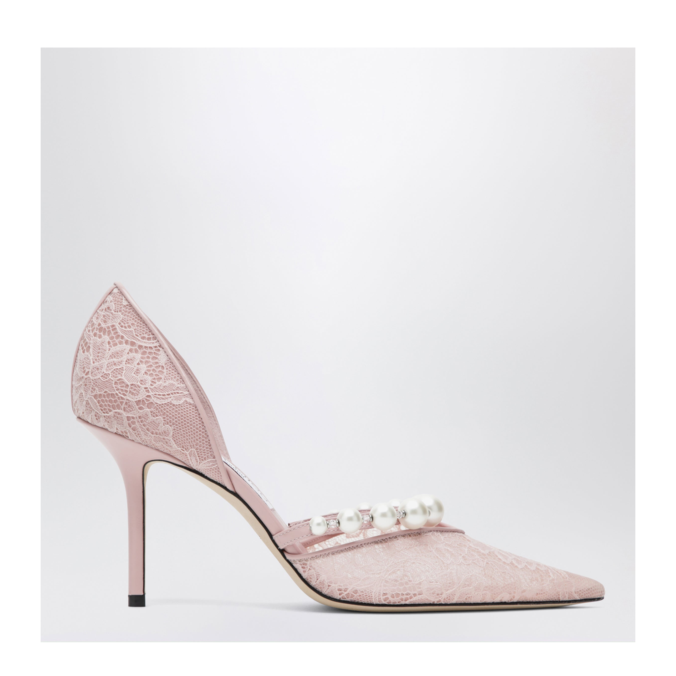 Pink Lace Décolleté with Pearl Decoration