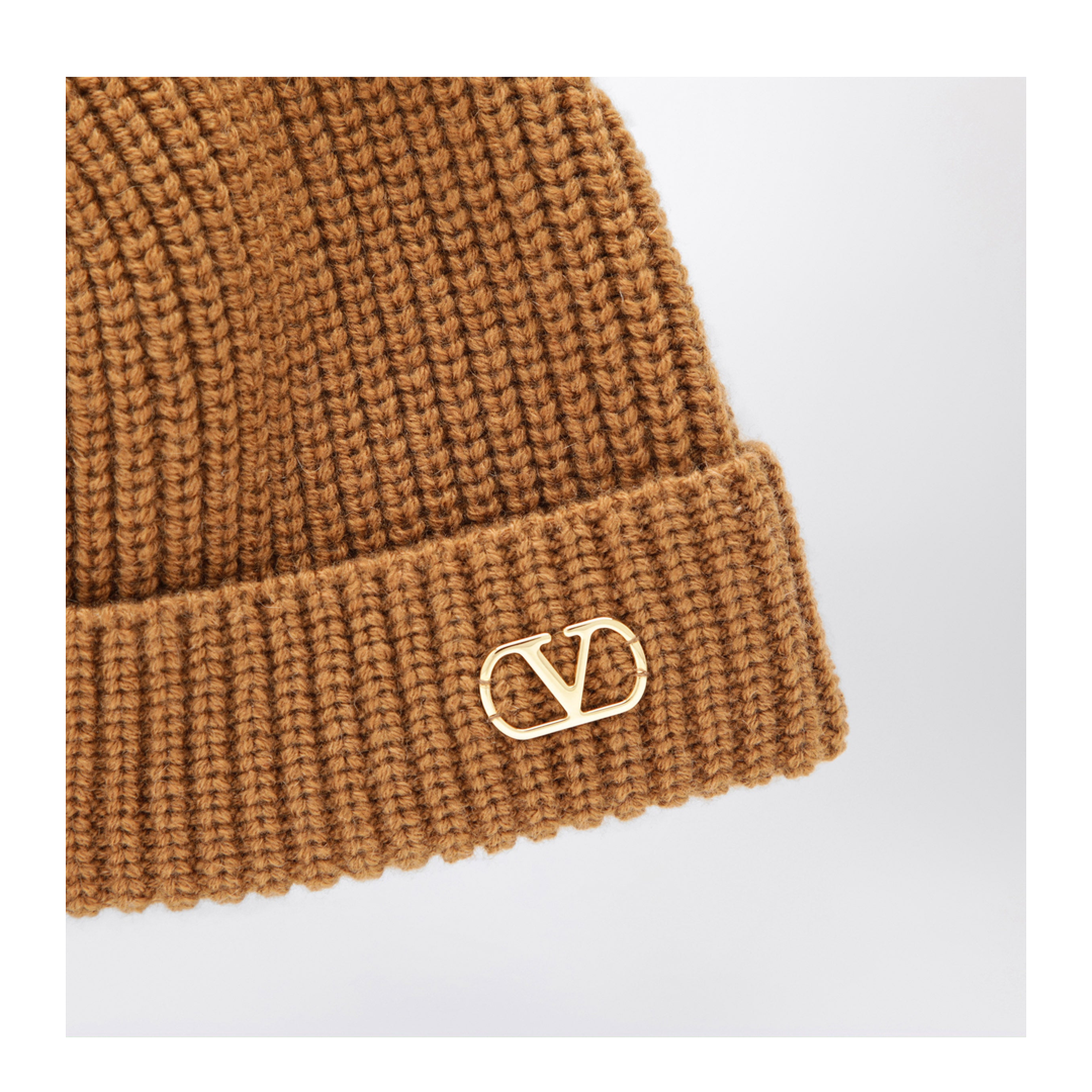 MAYFEYR - Valentino - Camel Vlogo Signature Cashmere Beanie - 9Y2HB02GATZ954
