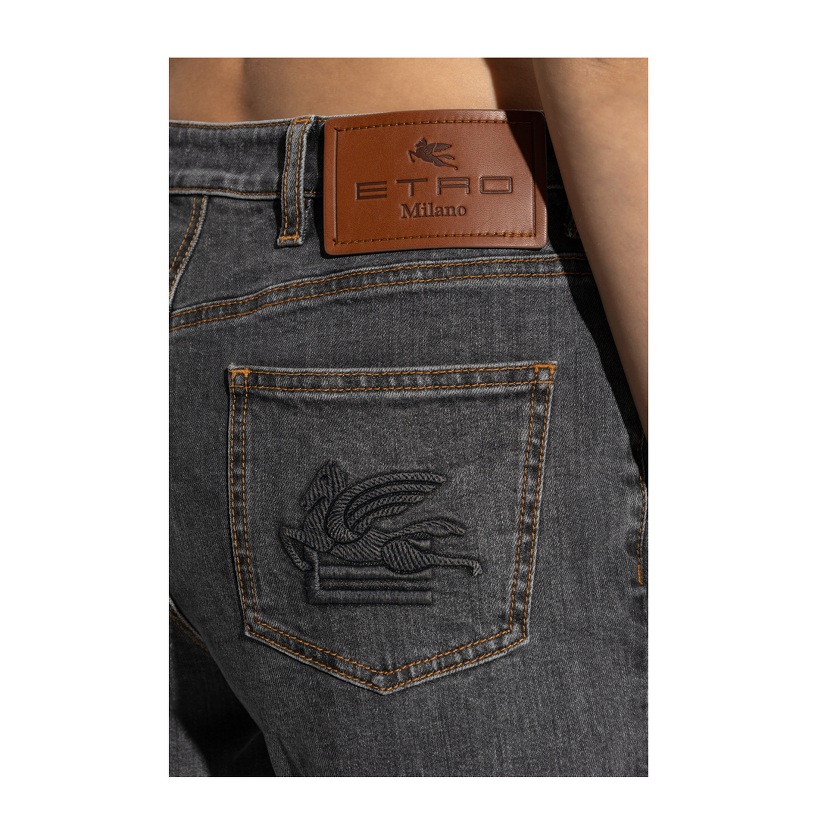 Jeans with logo