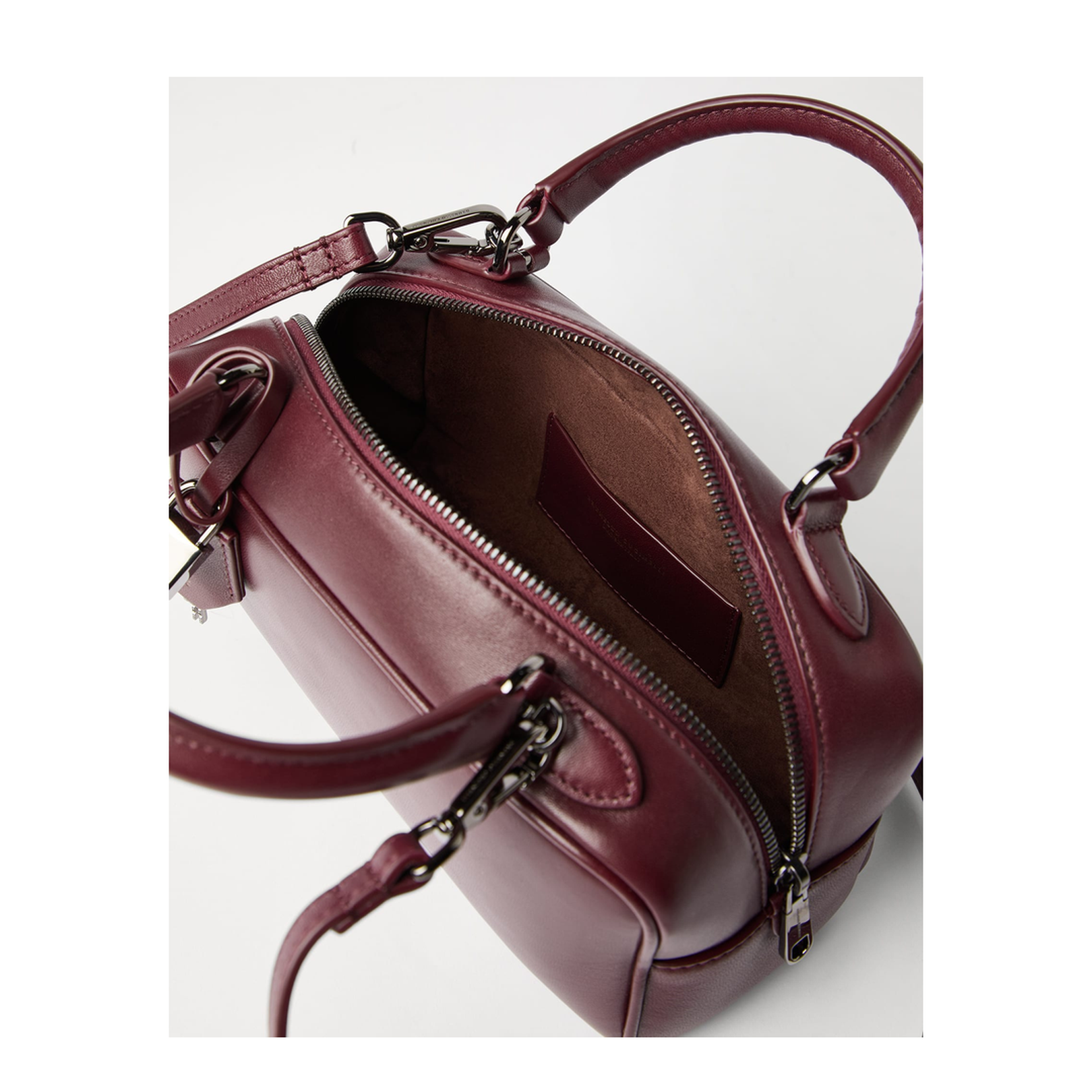 Explorer Small Boston Leather Shoulder Bag