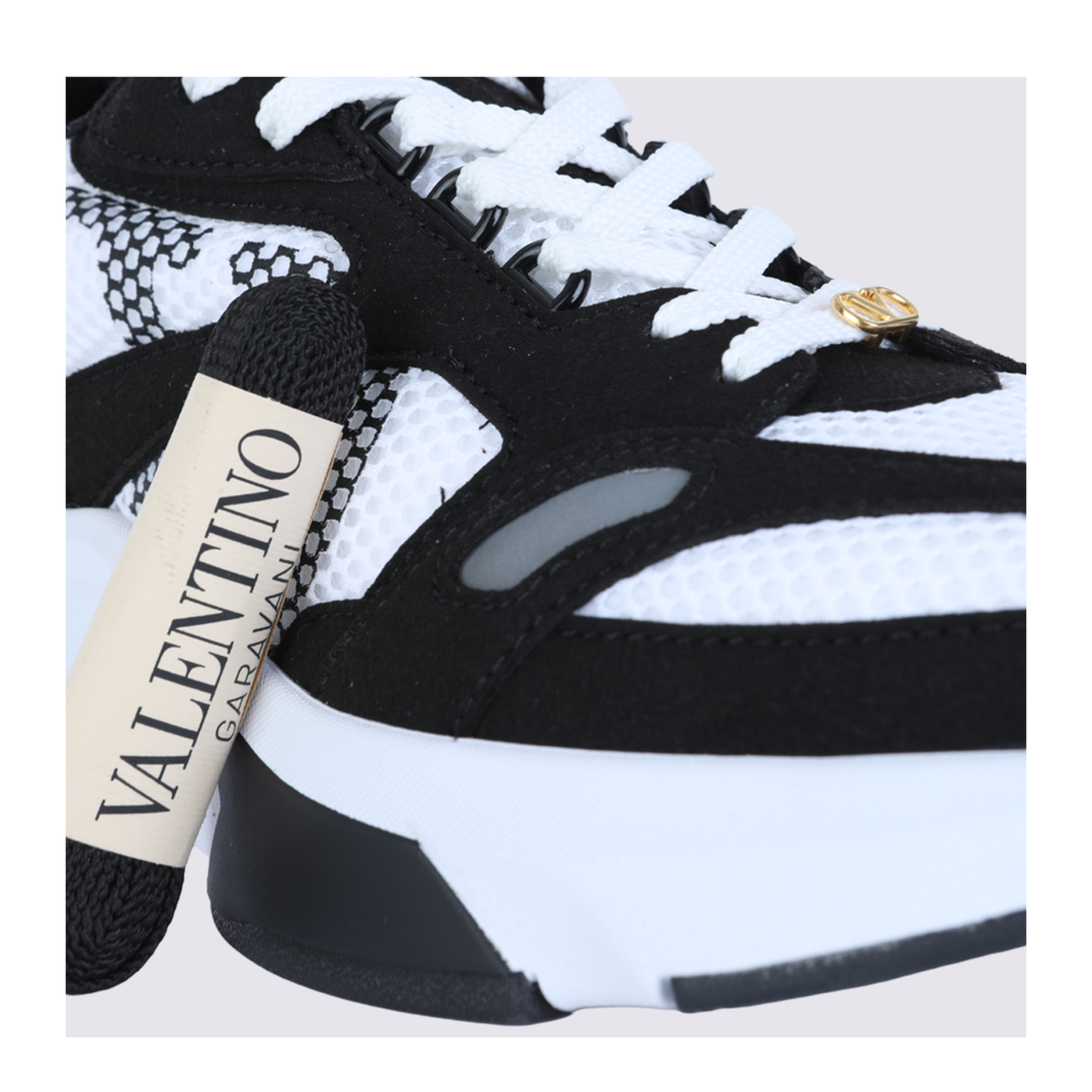 MAYFEYR - Valentino - Garavani Sneakers - 9Y2S0N88QAP0QR
