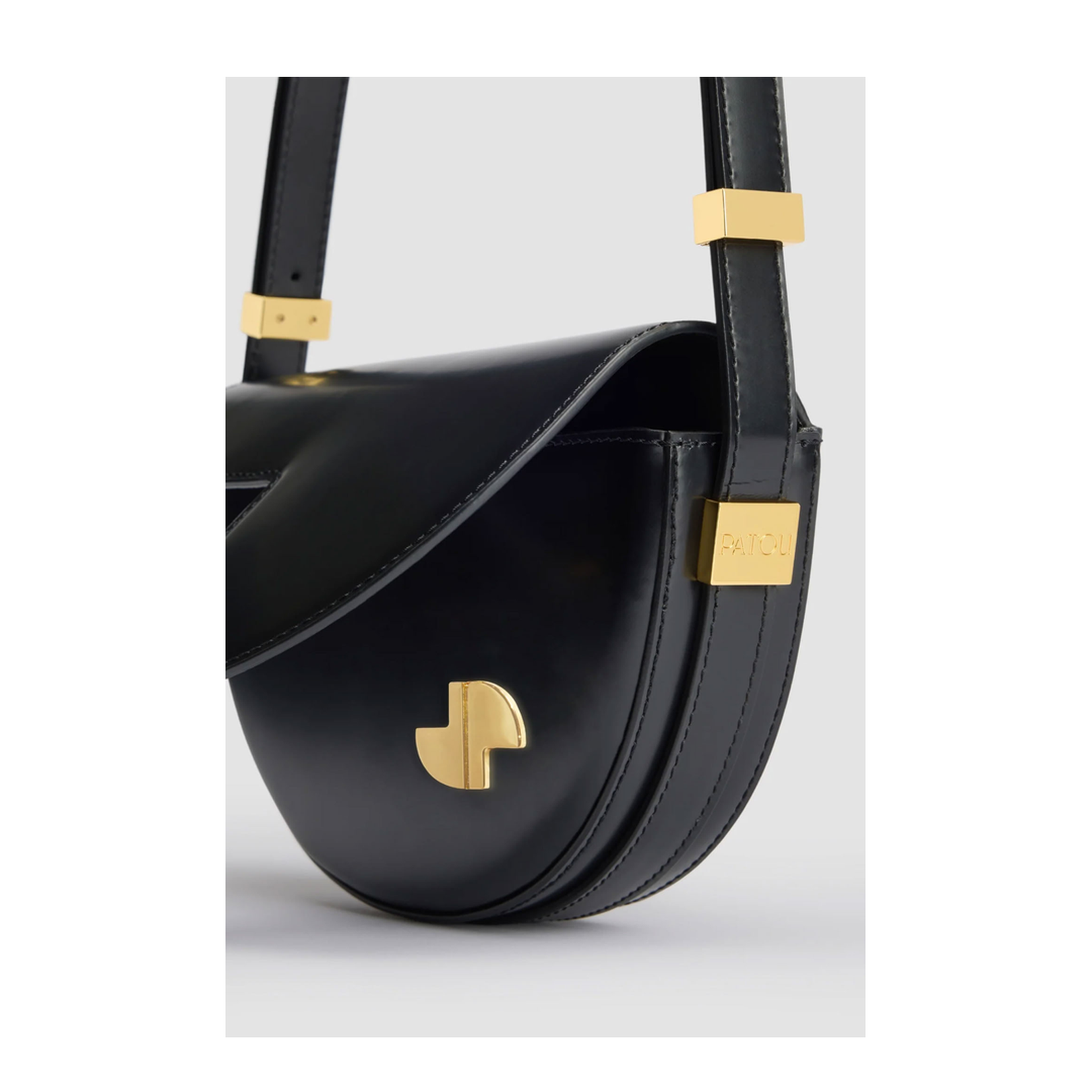 Petit Bag in Leather