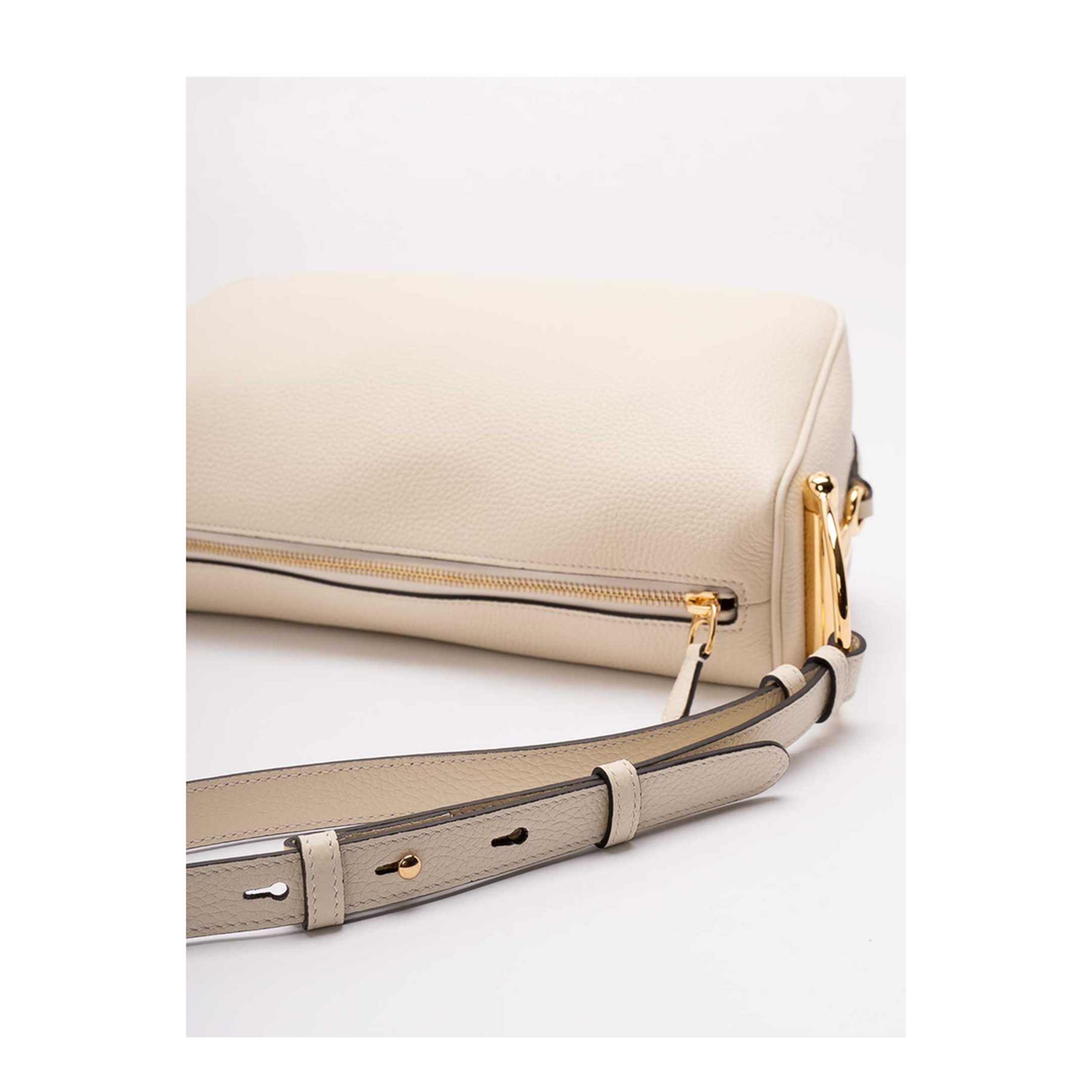 Half Horsebit Medium Shoulder Bag