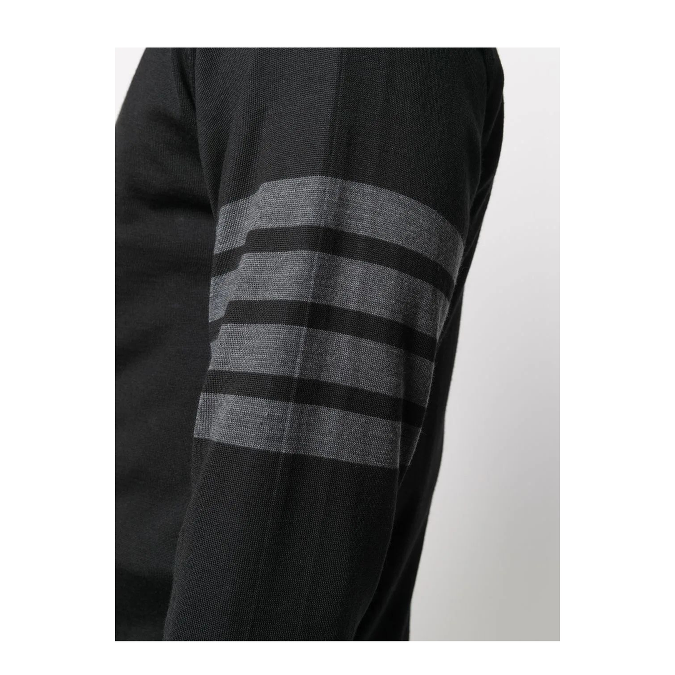 MAYFEYR - Thom Browne - Classic Crewneck Pullover With Bar Stripe In Fine Merino Wool - MKA002B00014001