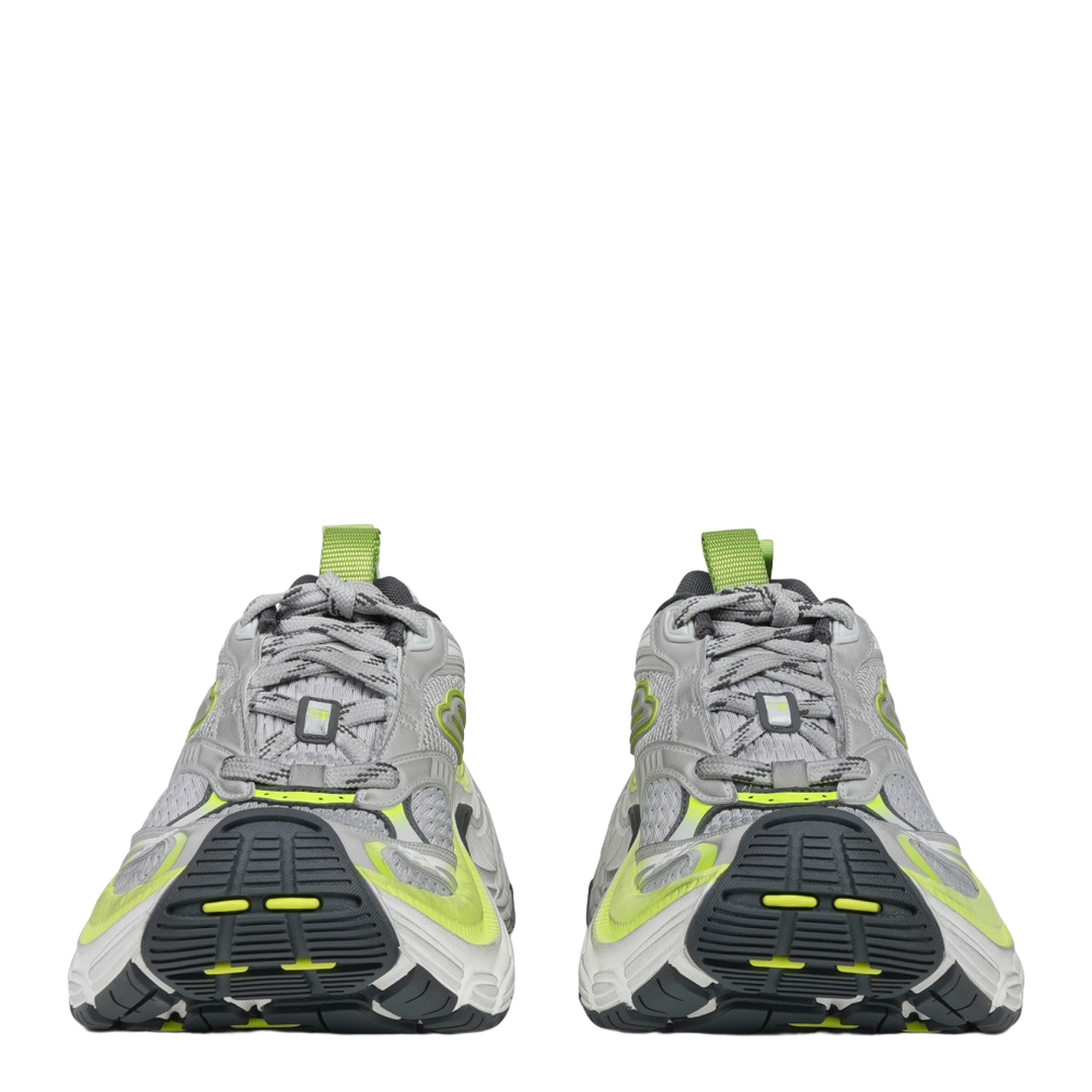 6XL Sneakers