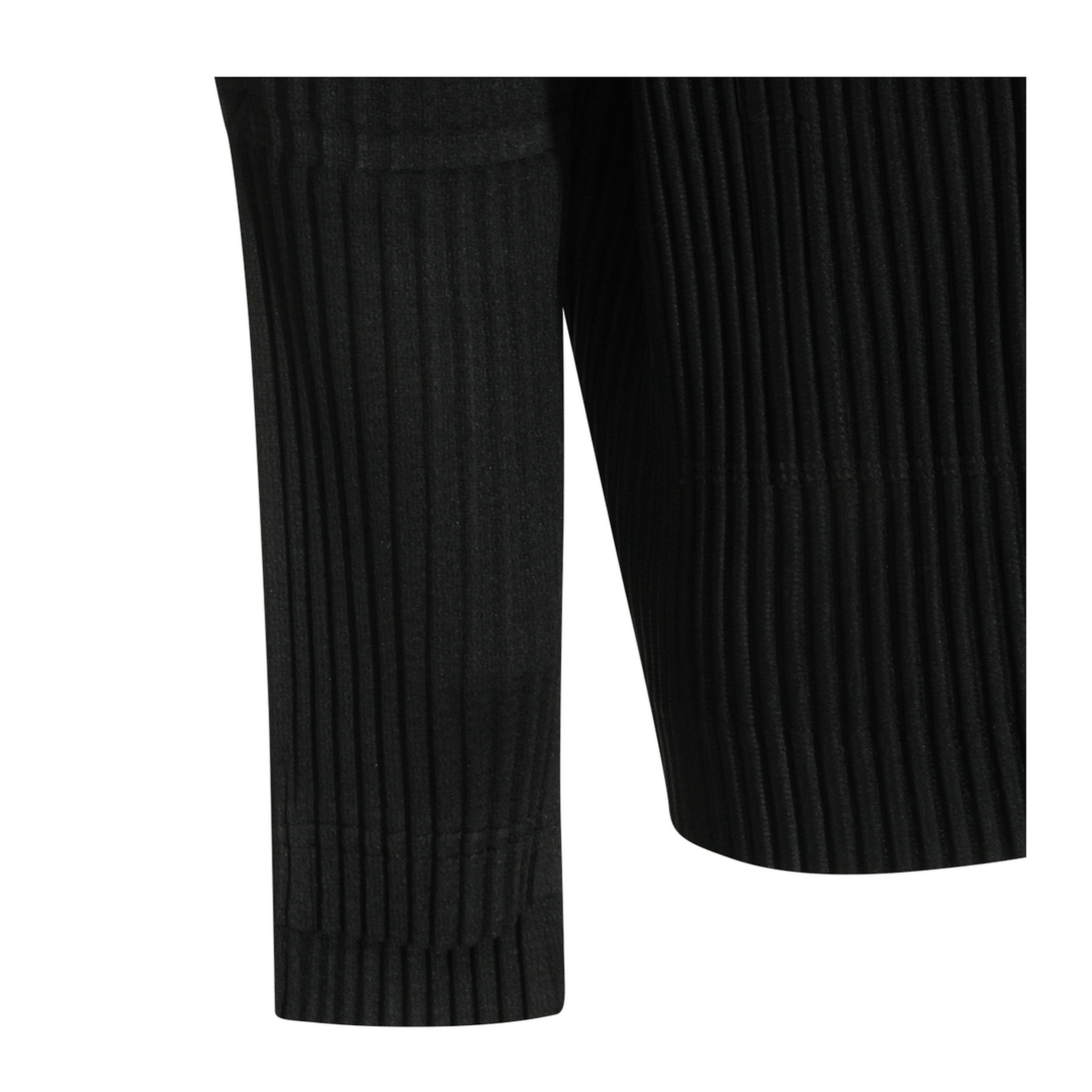 Sweaters Black