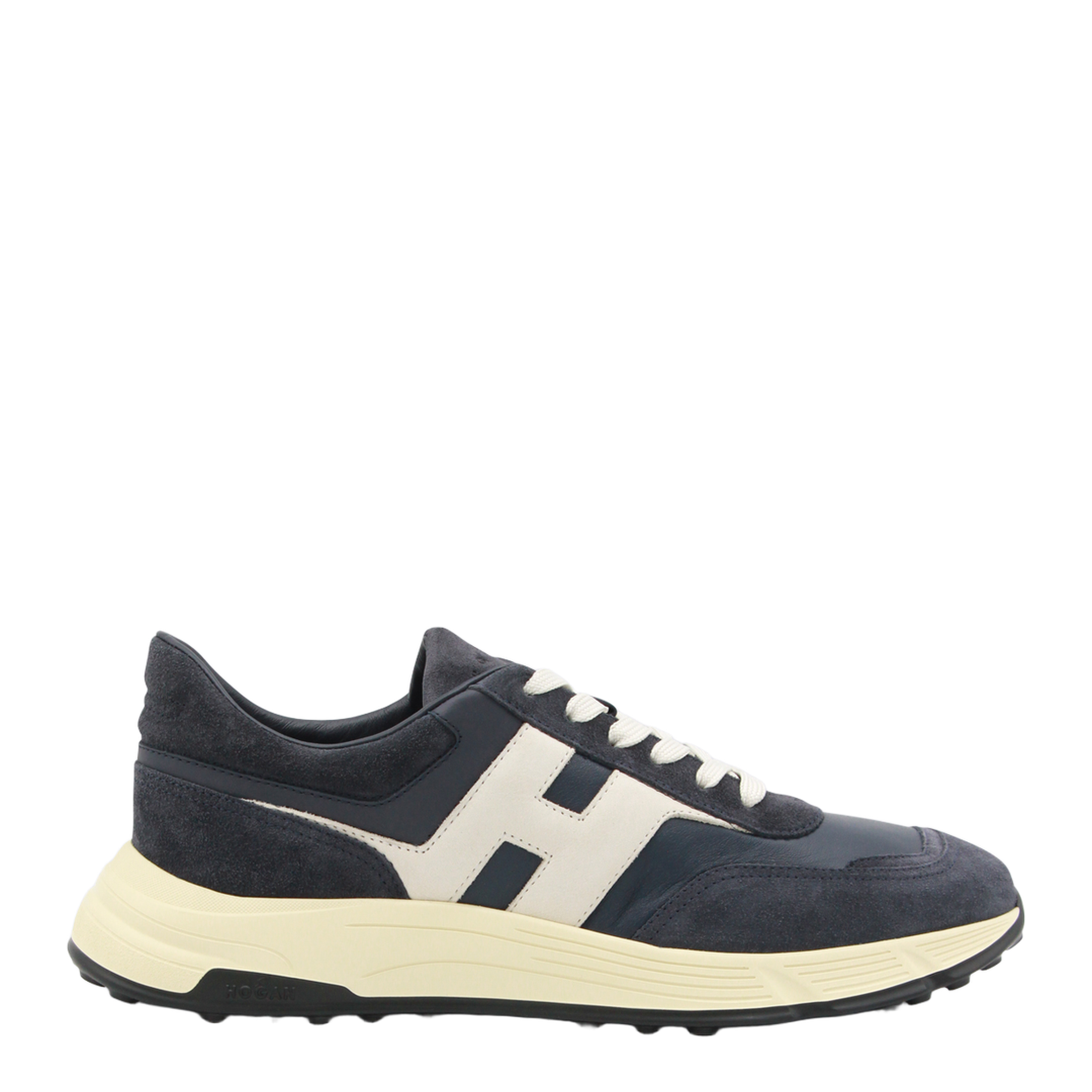 Hyperlight Sneaker