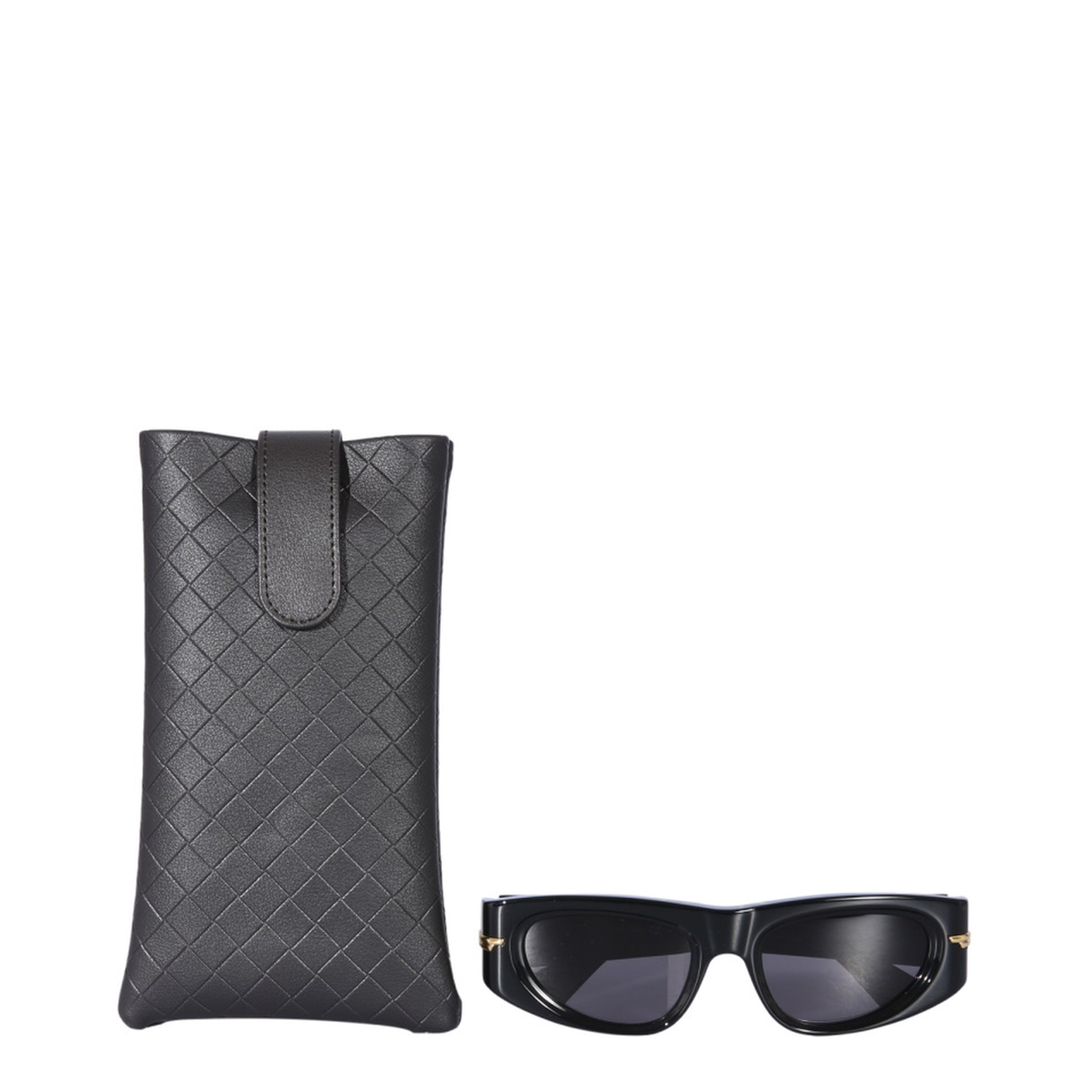 Classic in Brown Bronze